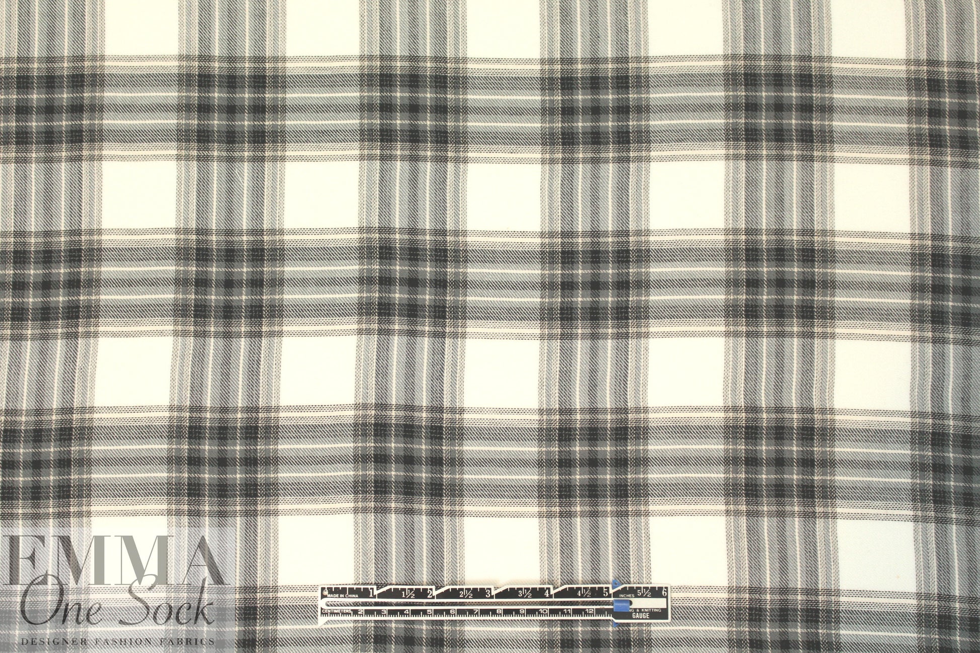 featherweight yarn-dyed plaid woven - black/khaki 1.75 yd