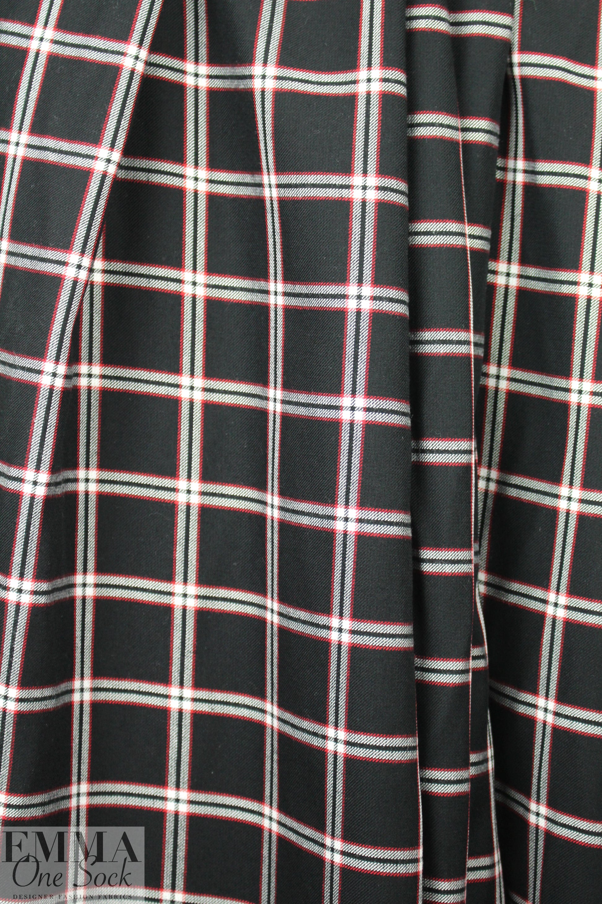 French yarn-dyed plaid drapey shirting - black/red