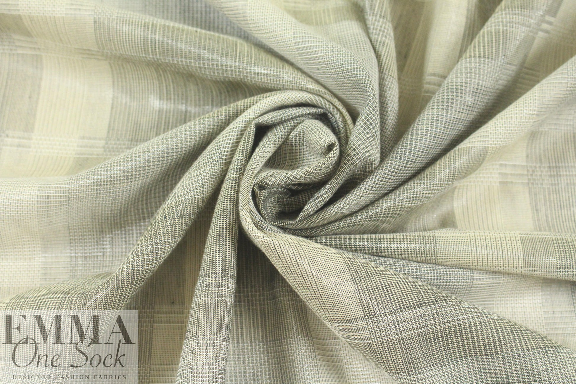 Italian 'wet look' ombre' plaid yarn dyed voile 2 yd
