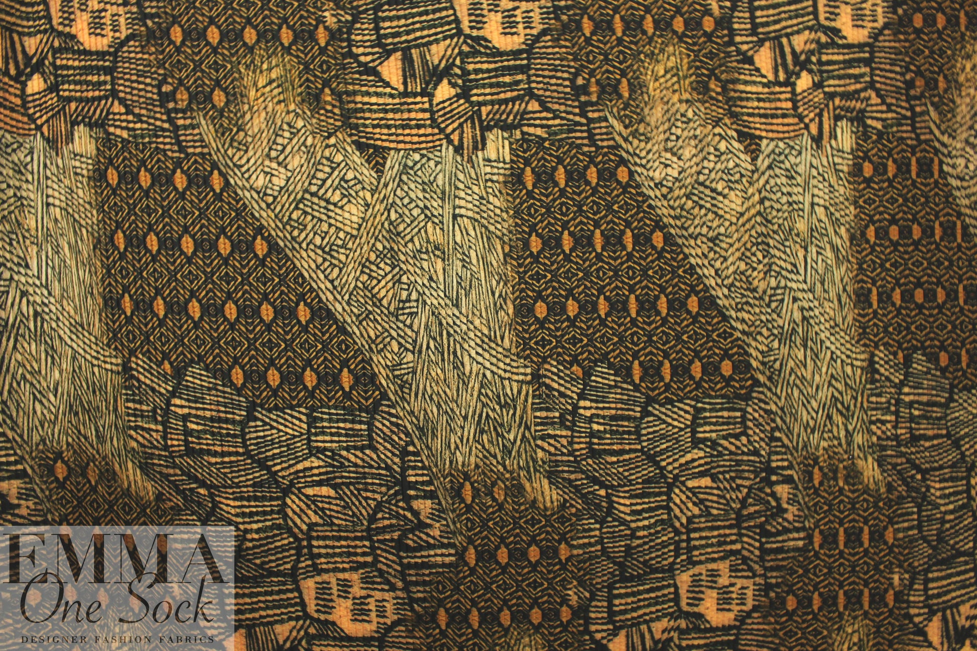Yiga1 Azroue1 earth tones pleated woodcut graphic