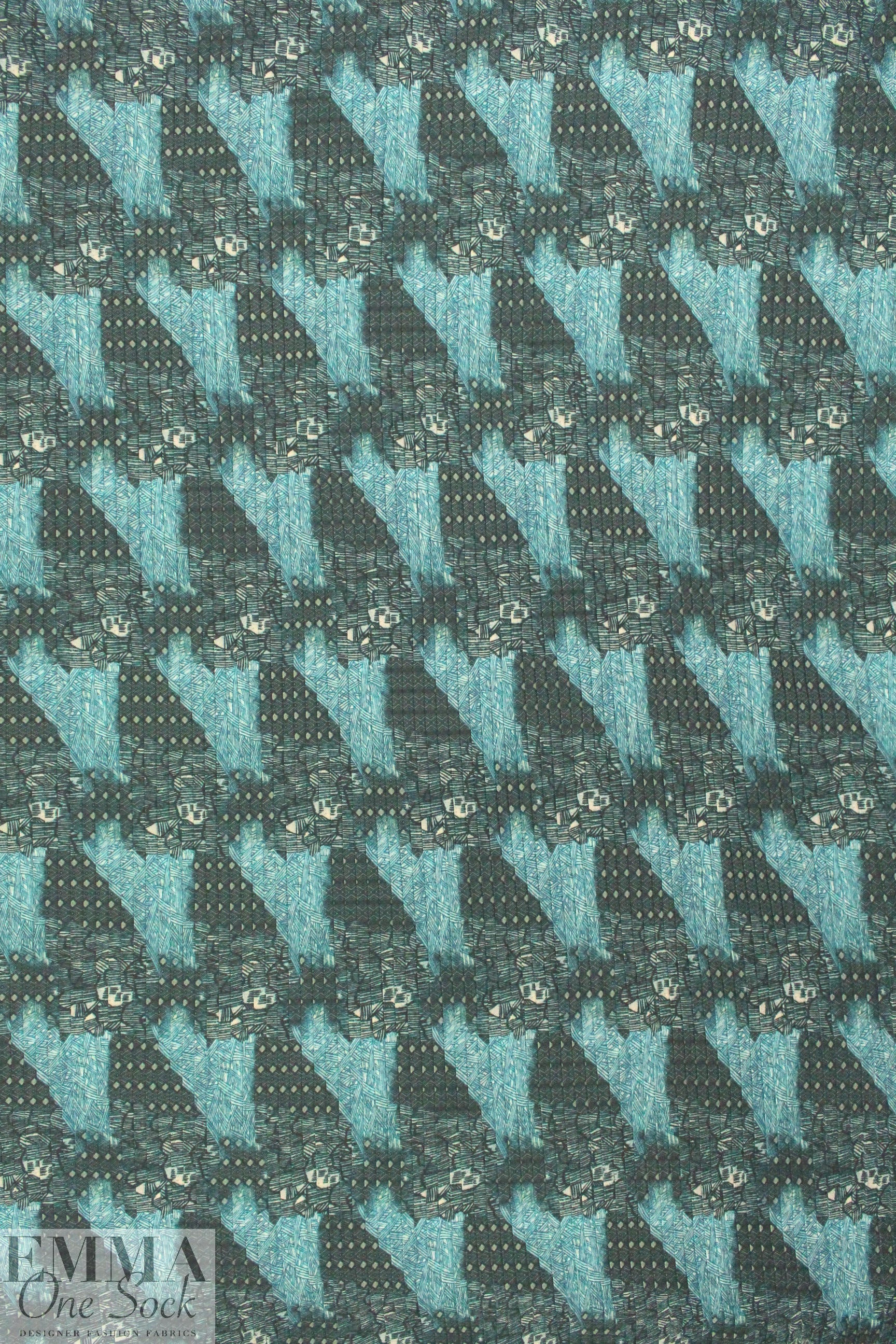 Yiga1 Azroue1 poly pleated woodcut graphic 1.5 yd