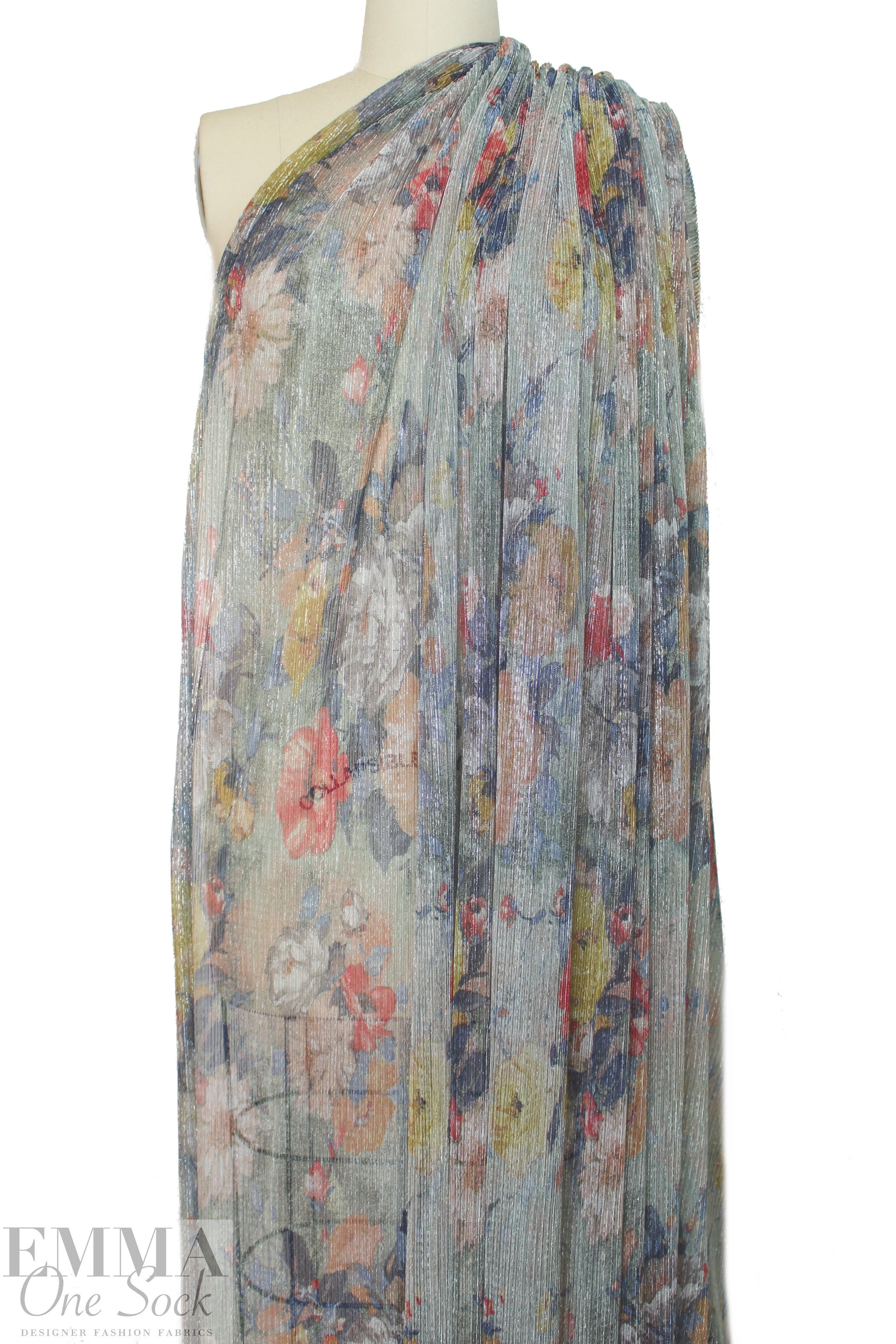 Italian vintage floral pleated metallic knit 1.625 yd