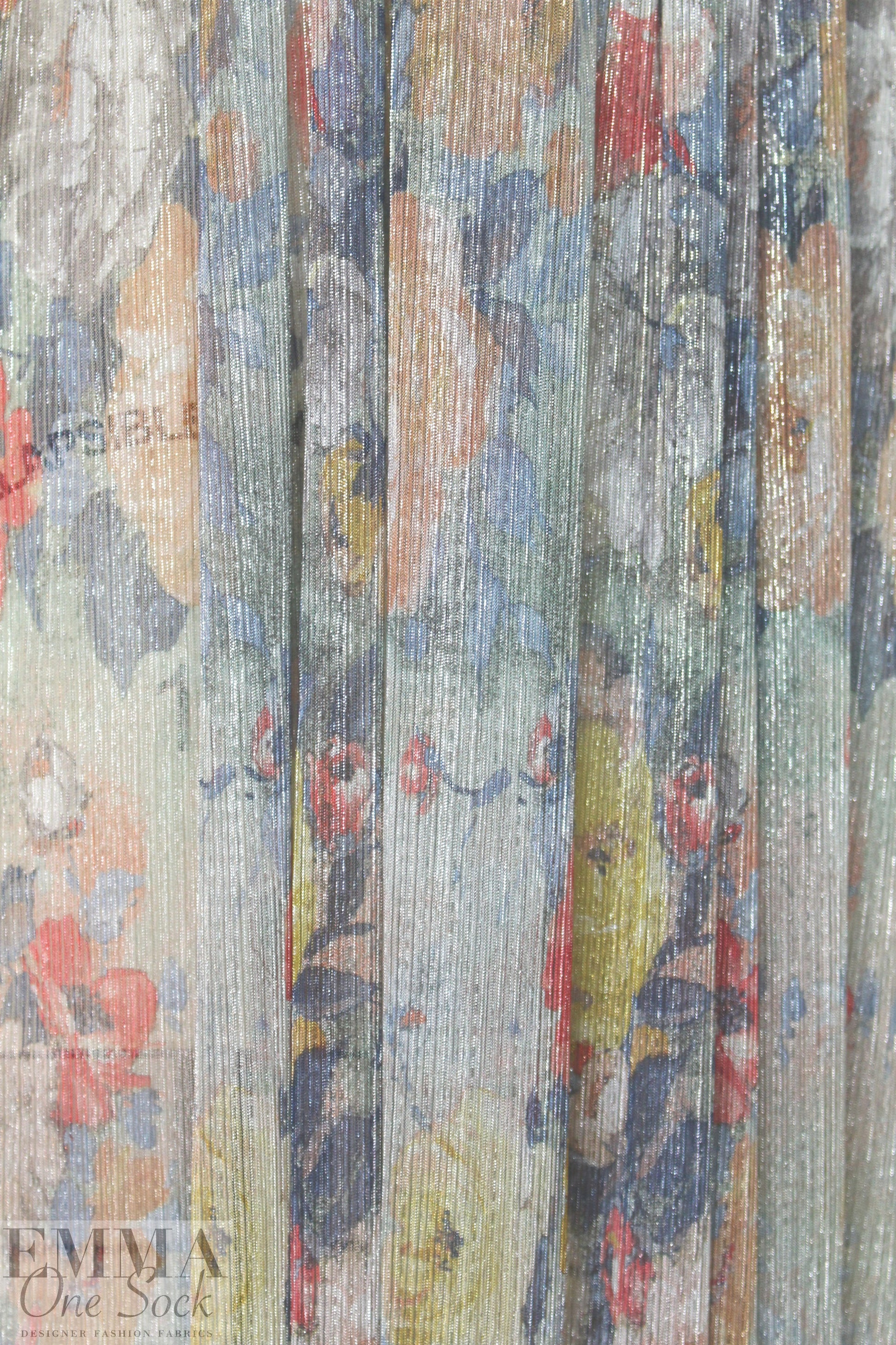 Italian vintage floral pleated metallic knit 1.625 yd
