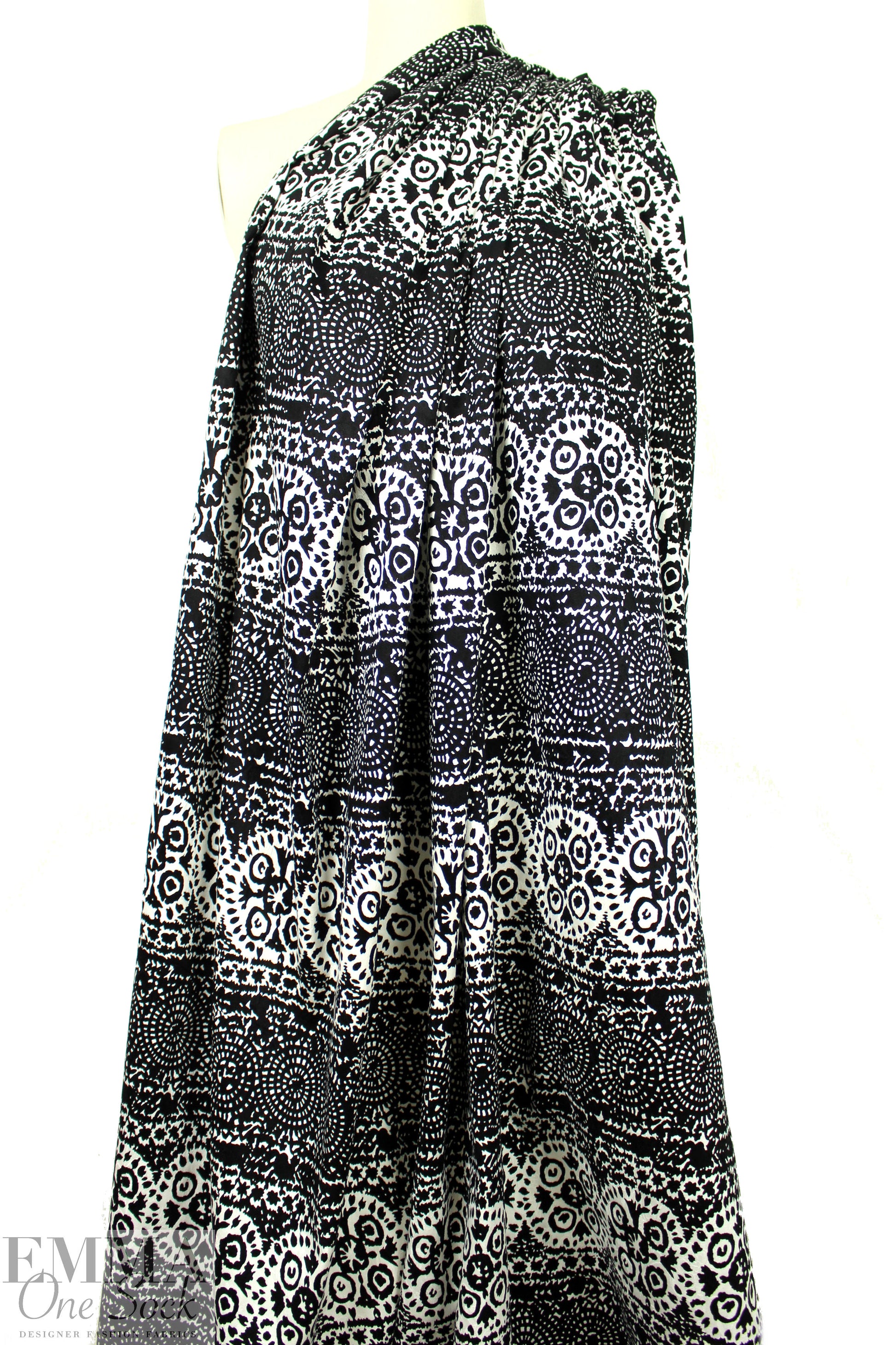 P0lo black/white graphic printed cotton stretch damask