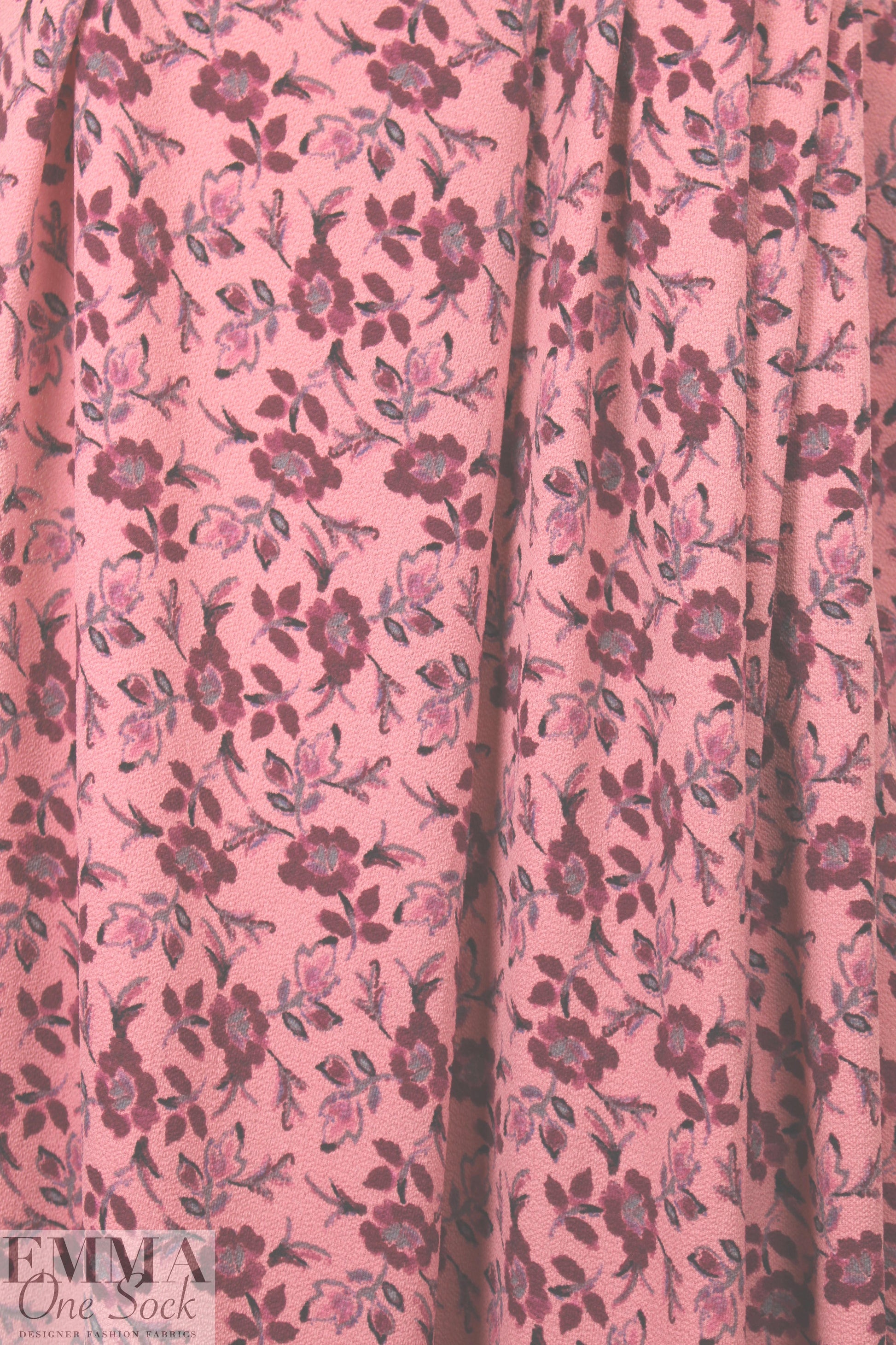 Pol0 textured crepe - dusty coral floral