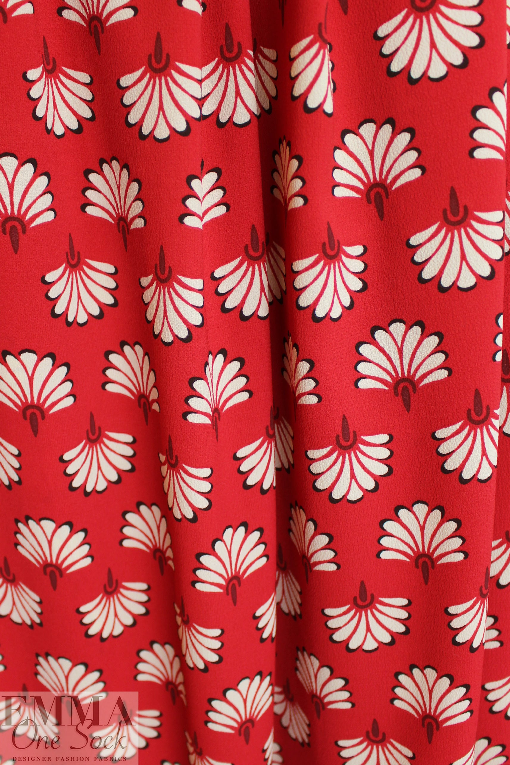 'emperor's fan' poly crepe print - red/ivory 1.875 yd