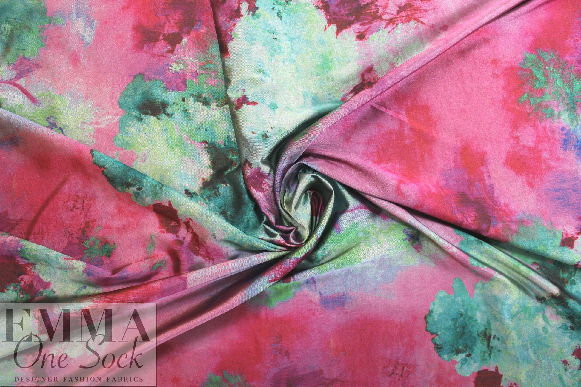 Deveaux fuchsia/wintergreen abstract poly satin 1.5 yds