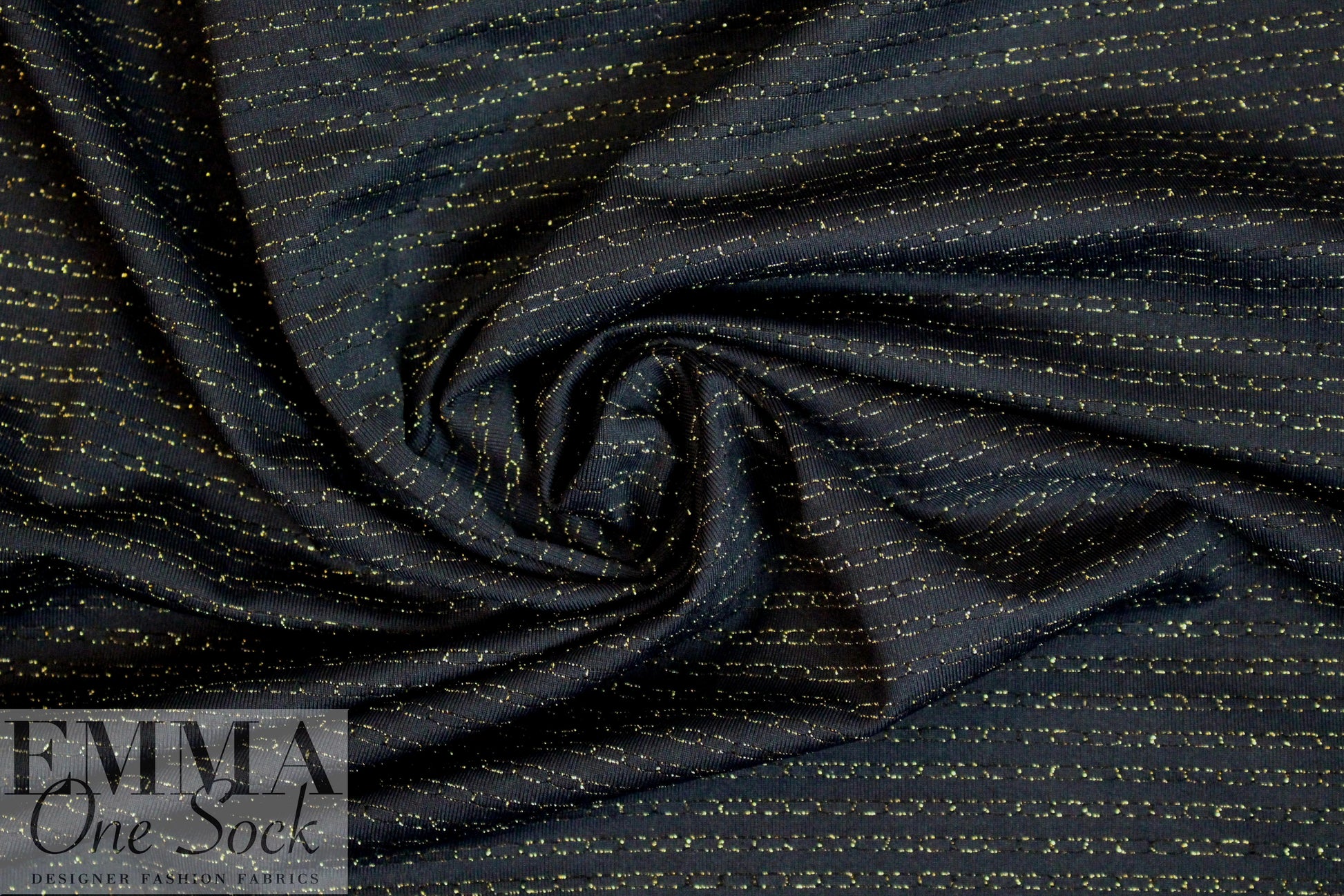 NY designer chain link black/gold metallic jacquard knit