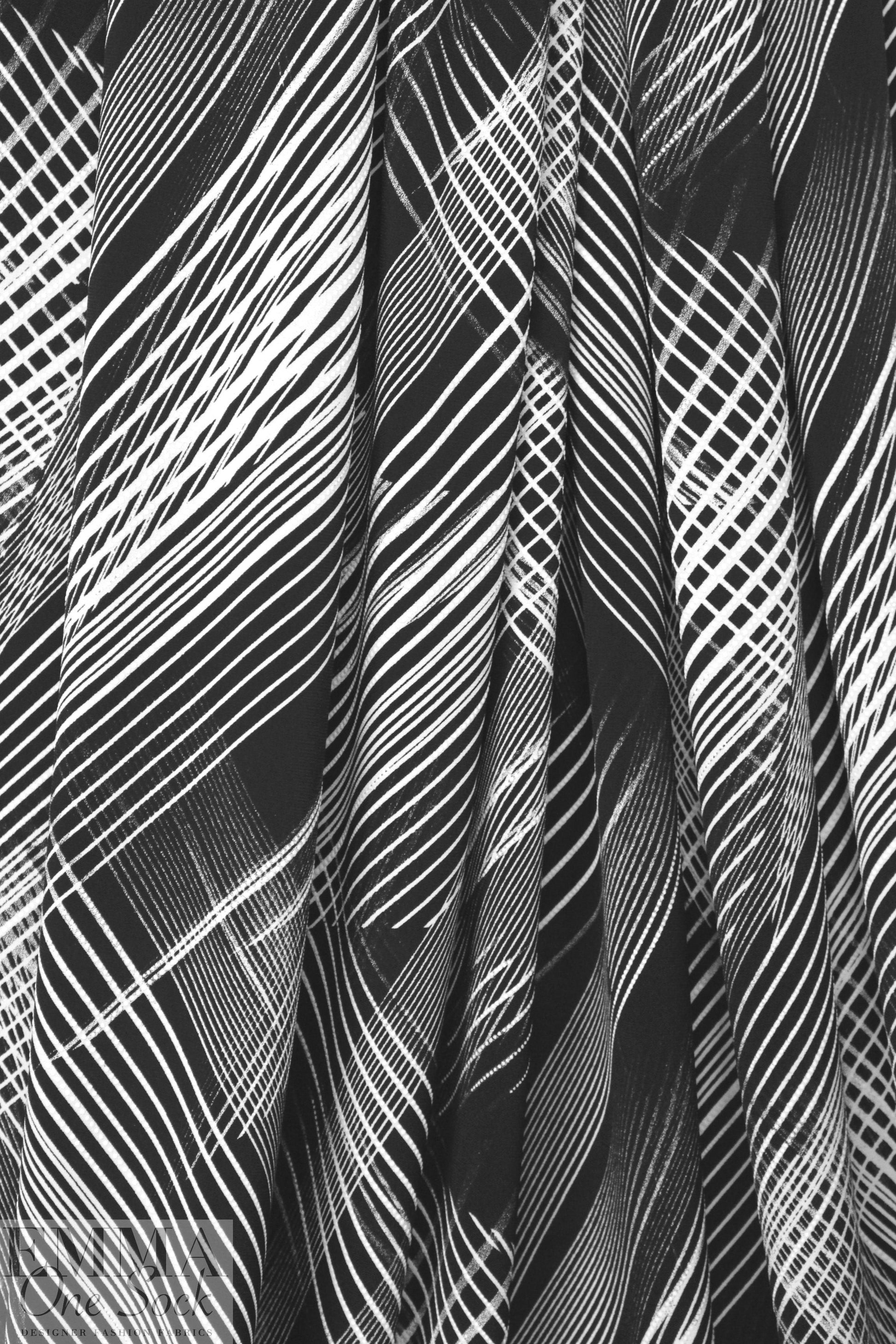 criss cross abstract ITY knit - black white