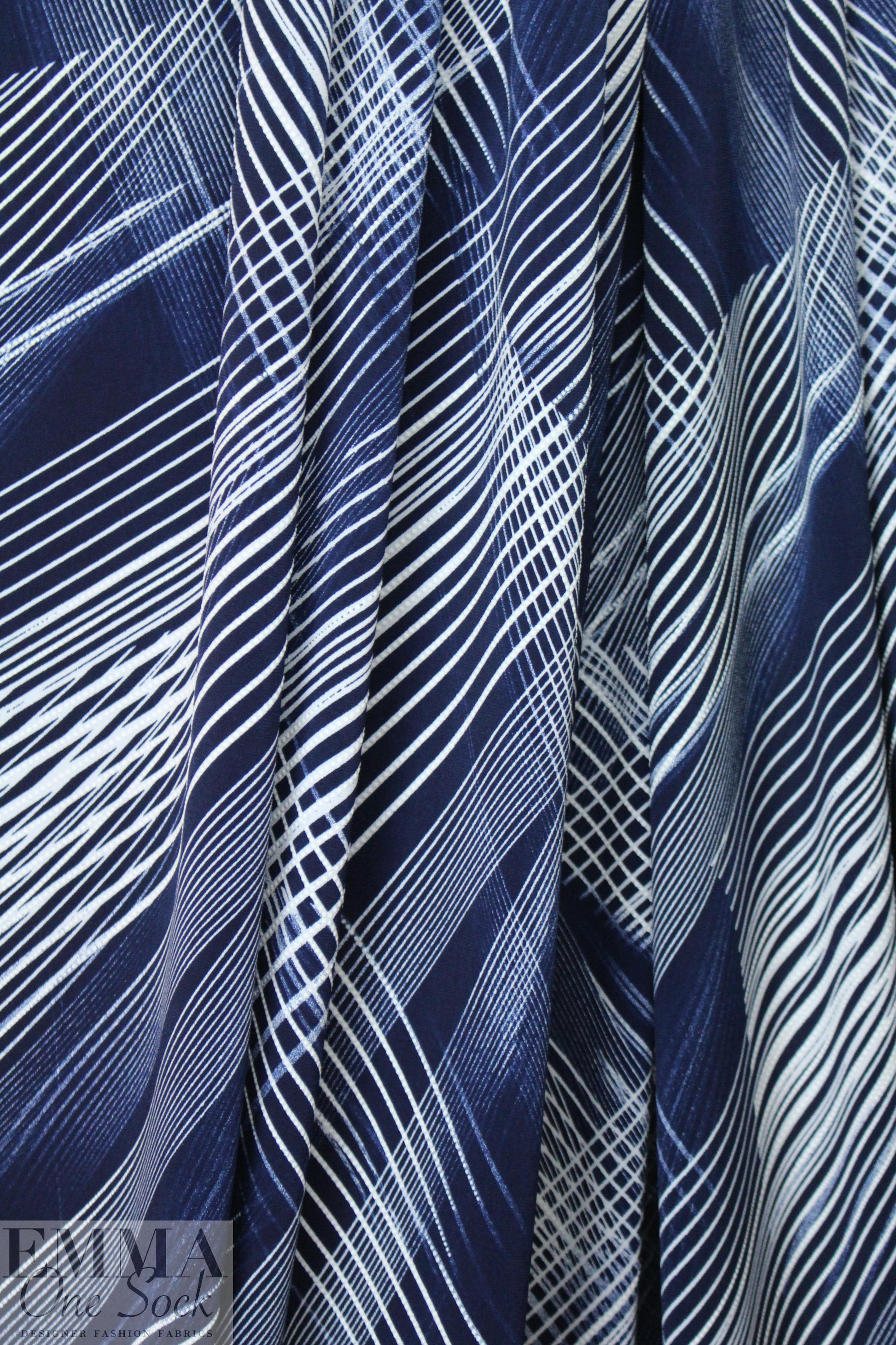 criss cross abstract ITY knit - navy/white