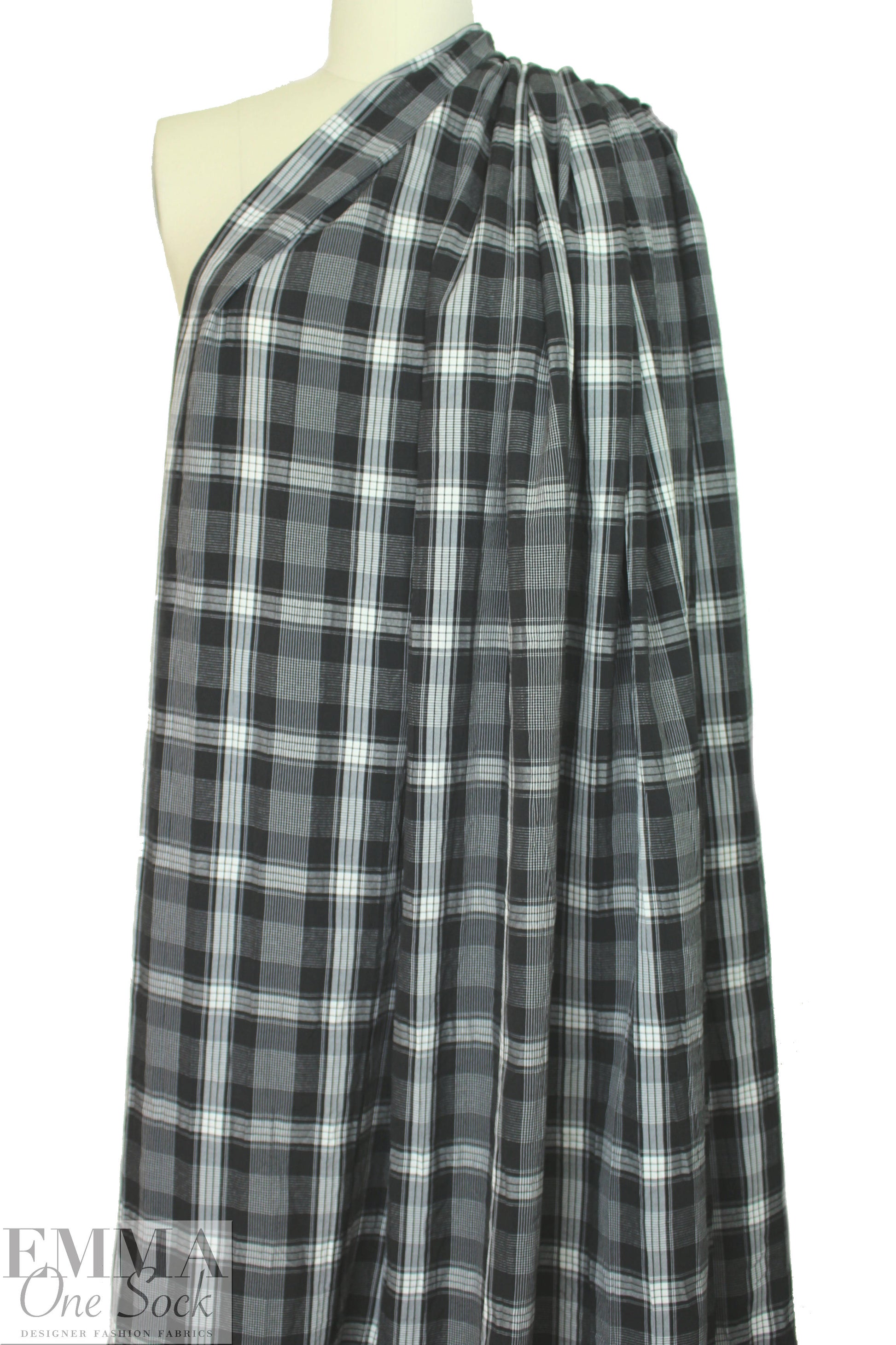 CA designer crinkle viscose blend black/white plaid 1.875 yd
