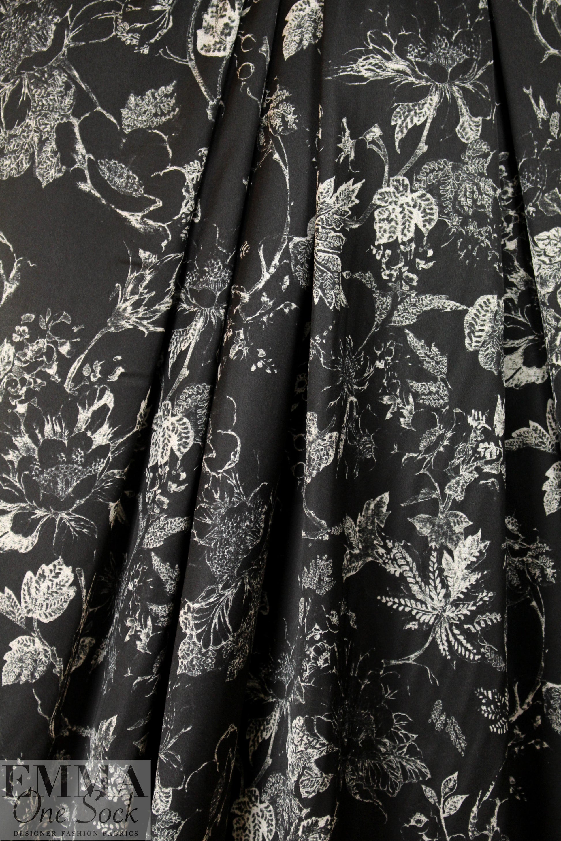 Italian 'botanical illustration' poly-slk stretch woven