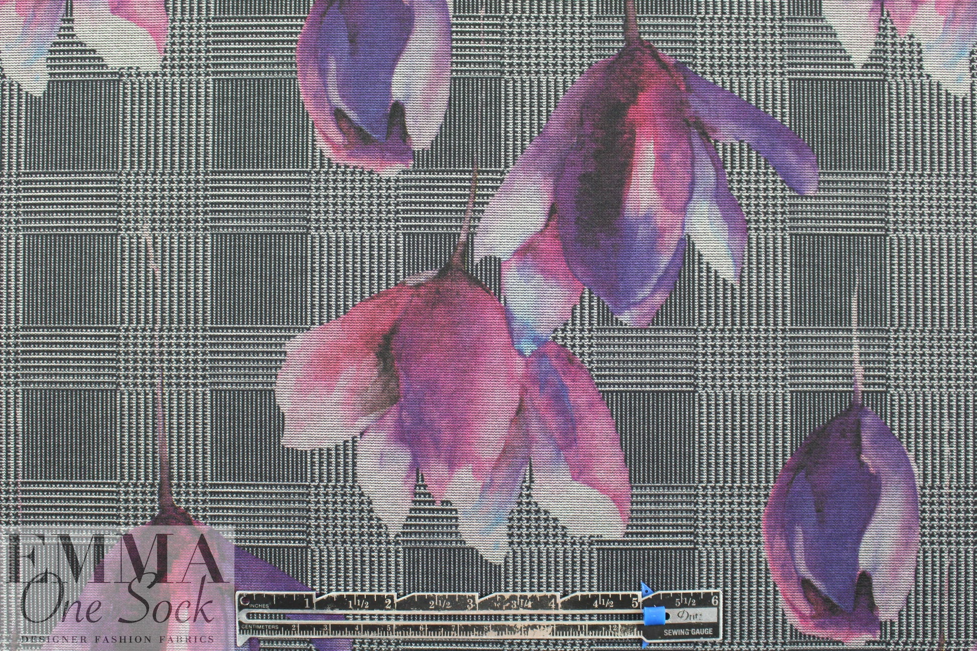 houndstooth check and tulips ponte - fuchsia .66 yds