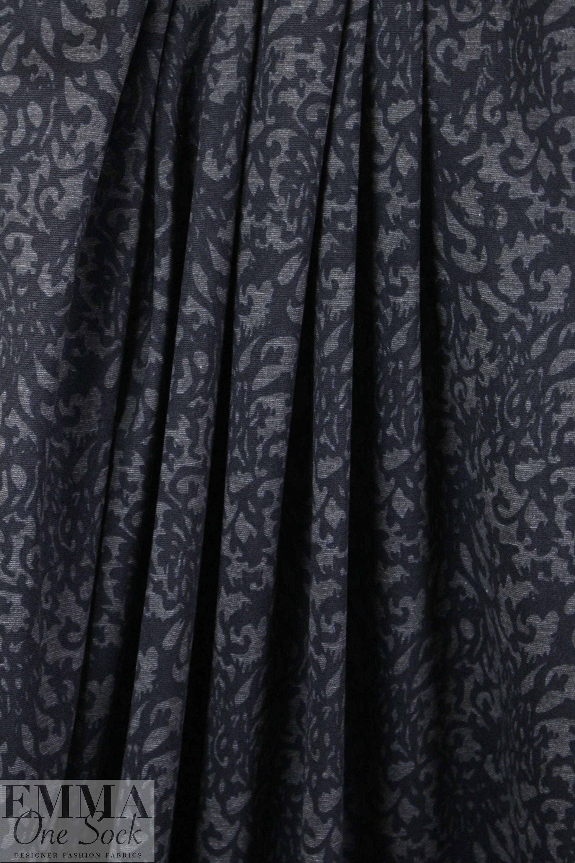 midnight and black lattice 4-way stretch ponte .5 yds