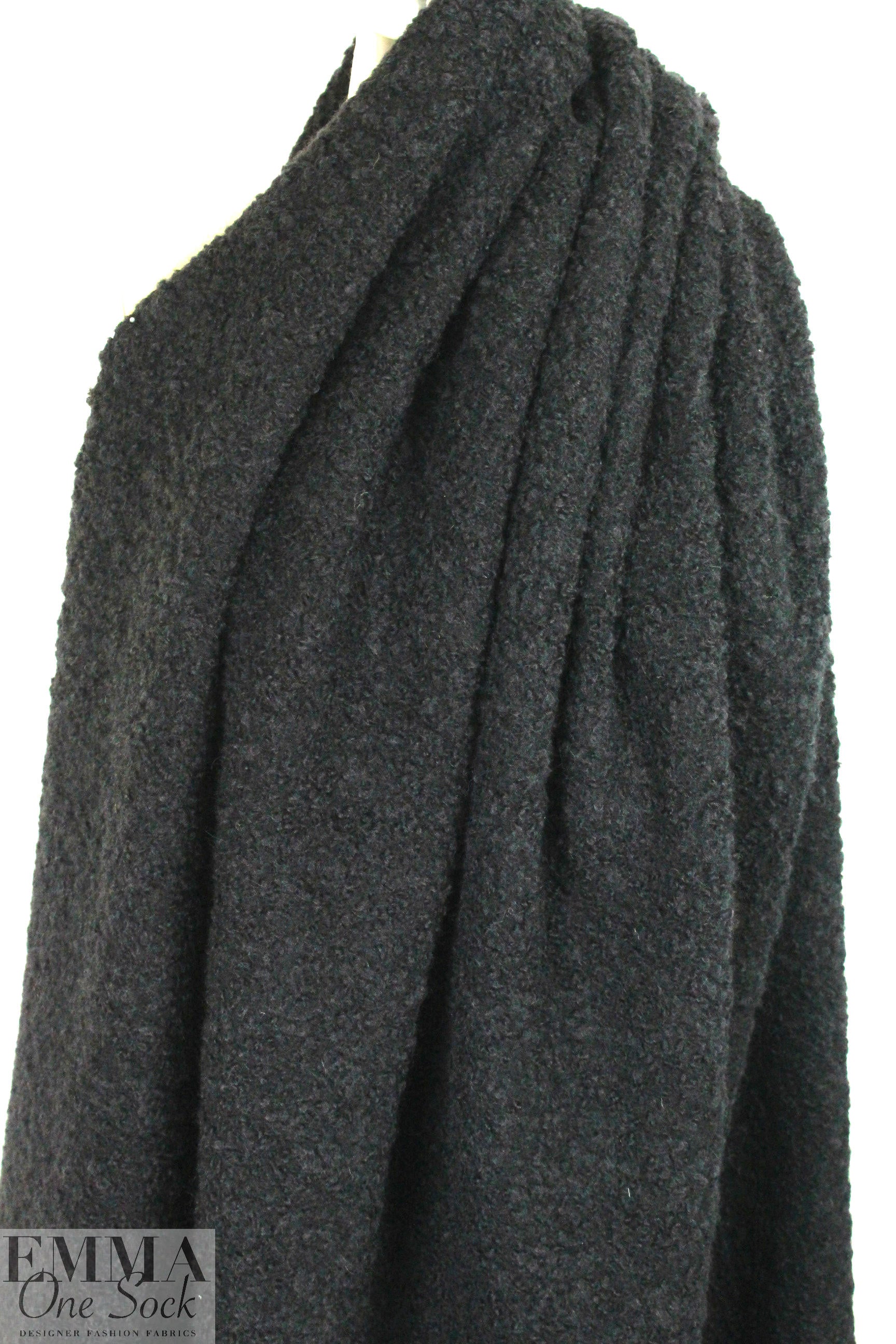The0ry textured poodle boucle' wool coating - black 2.375 yd