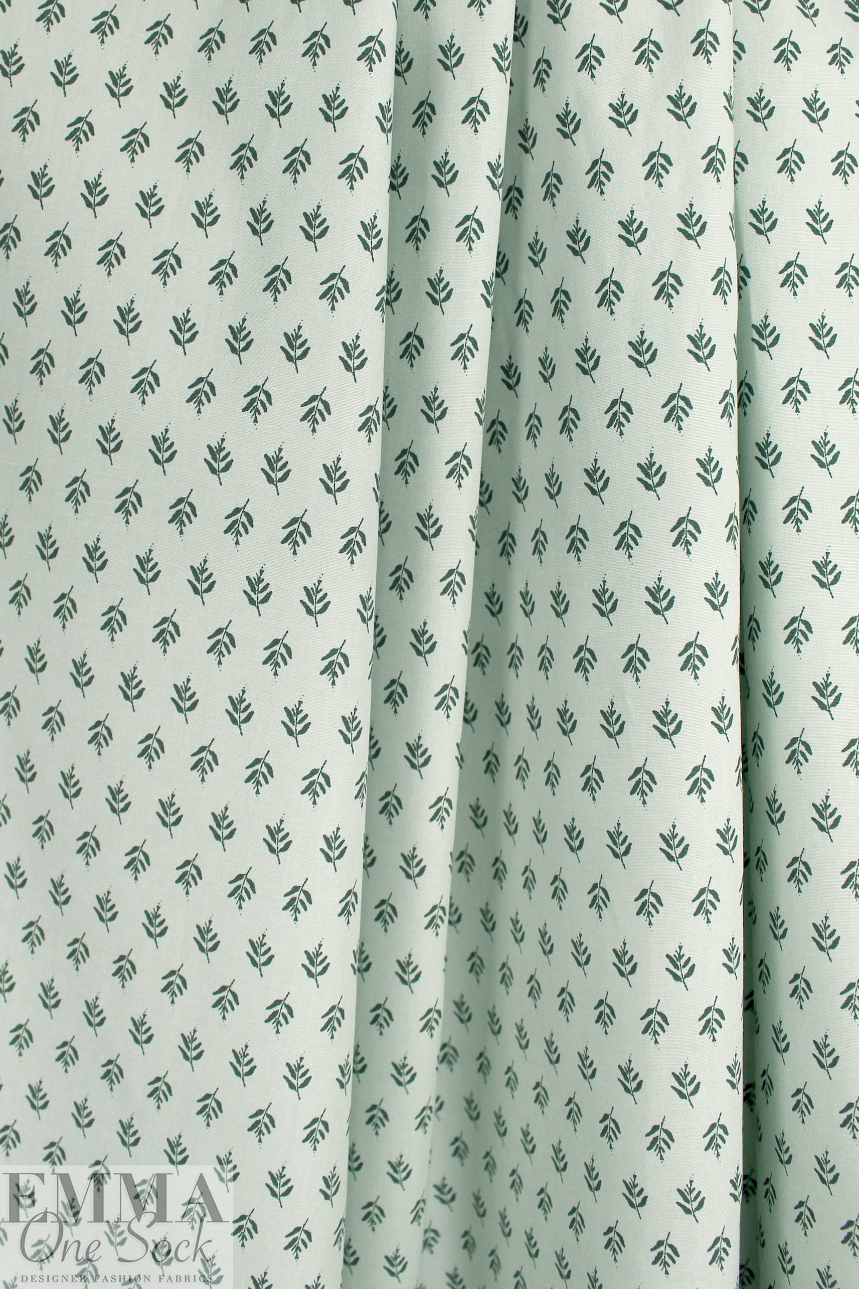 CA designer 'tiny leaves' cotton poplin, Oeko-Tex certified 1 yard
