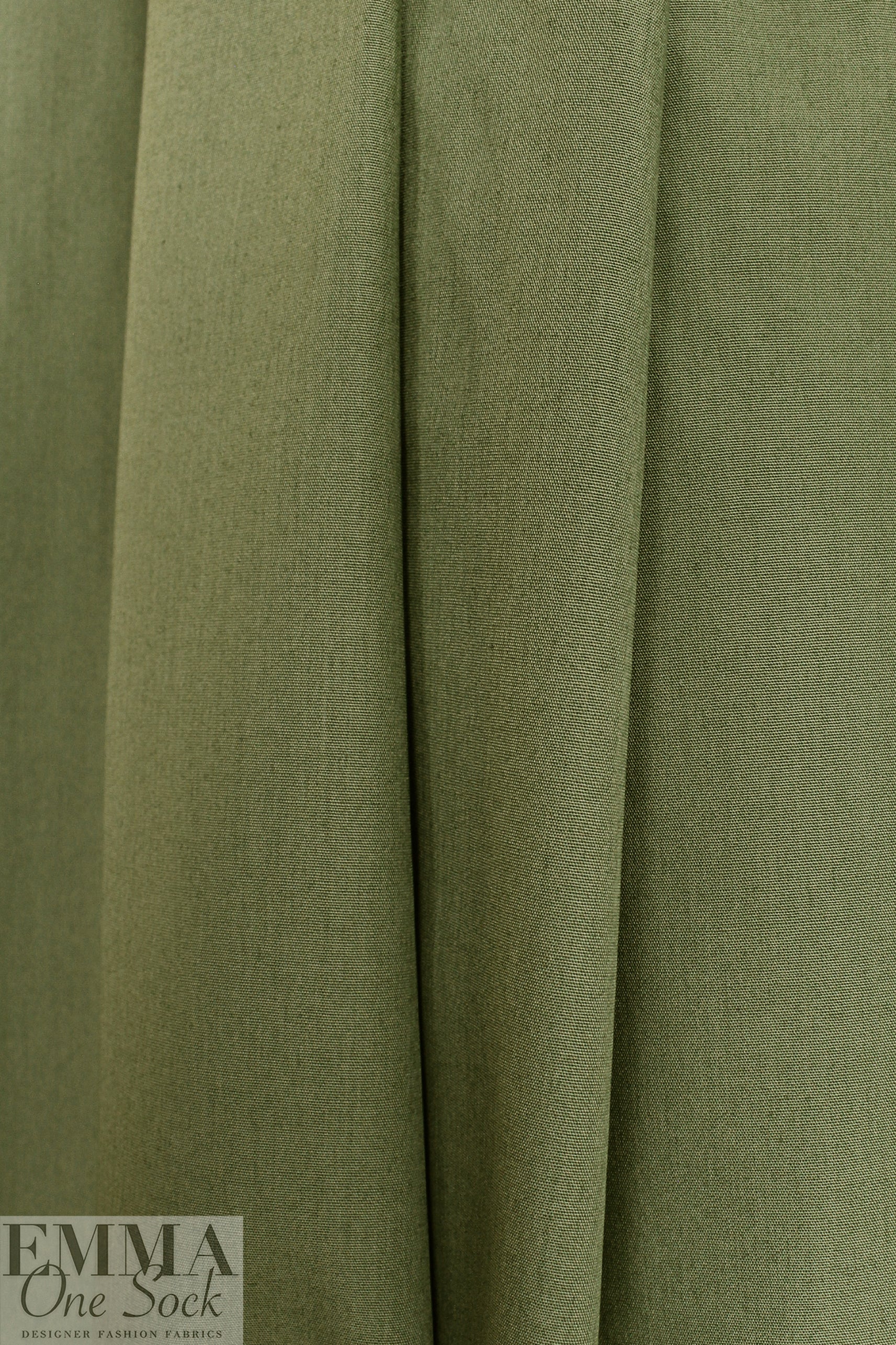 MTM 'paper touch' organic GOTS cotton poplin - olive 1.375 yds