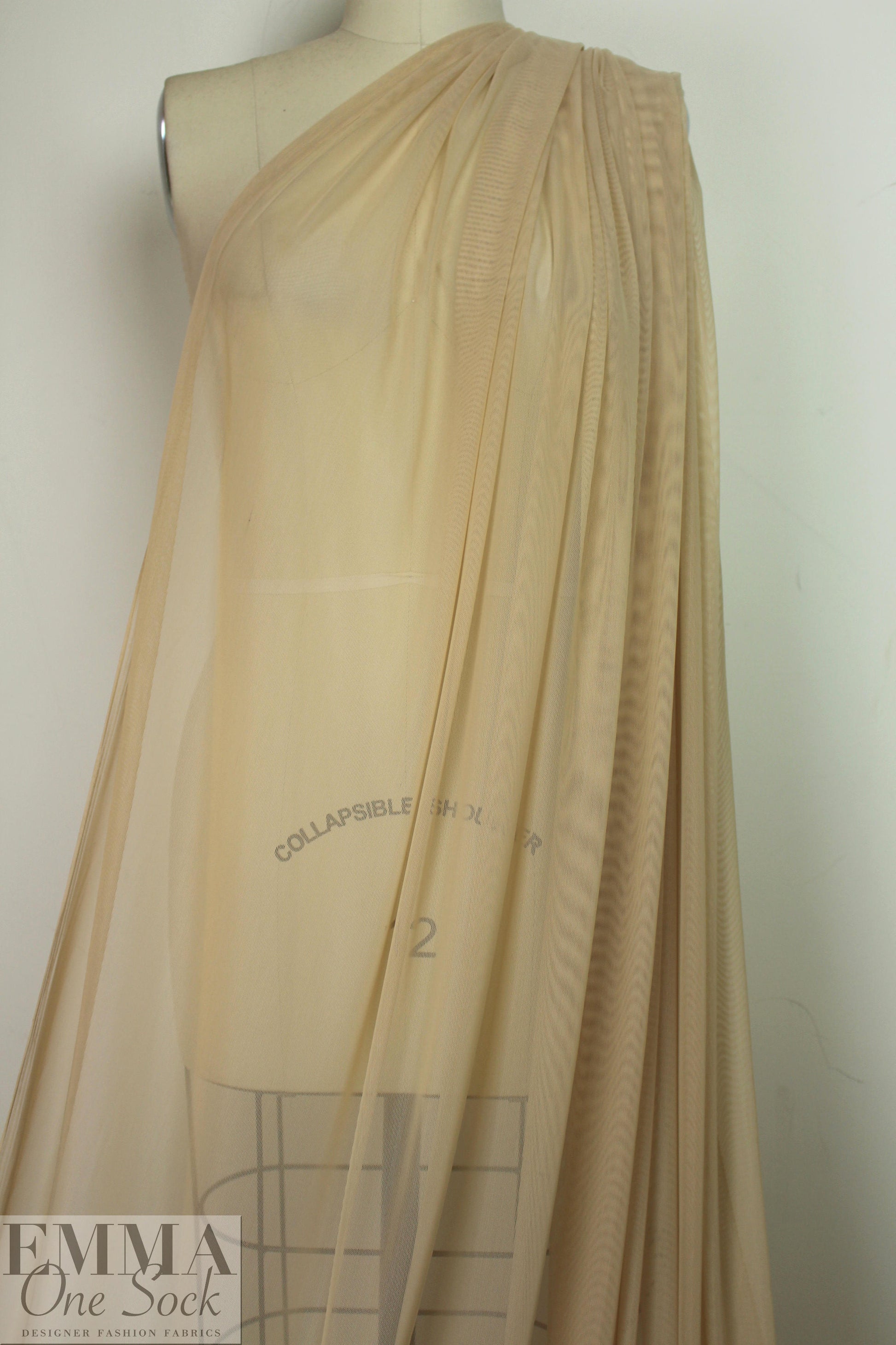 Power Mesh 4-way stretch - nude .875 yds