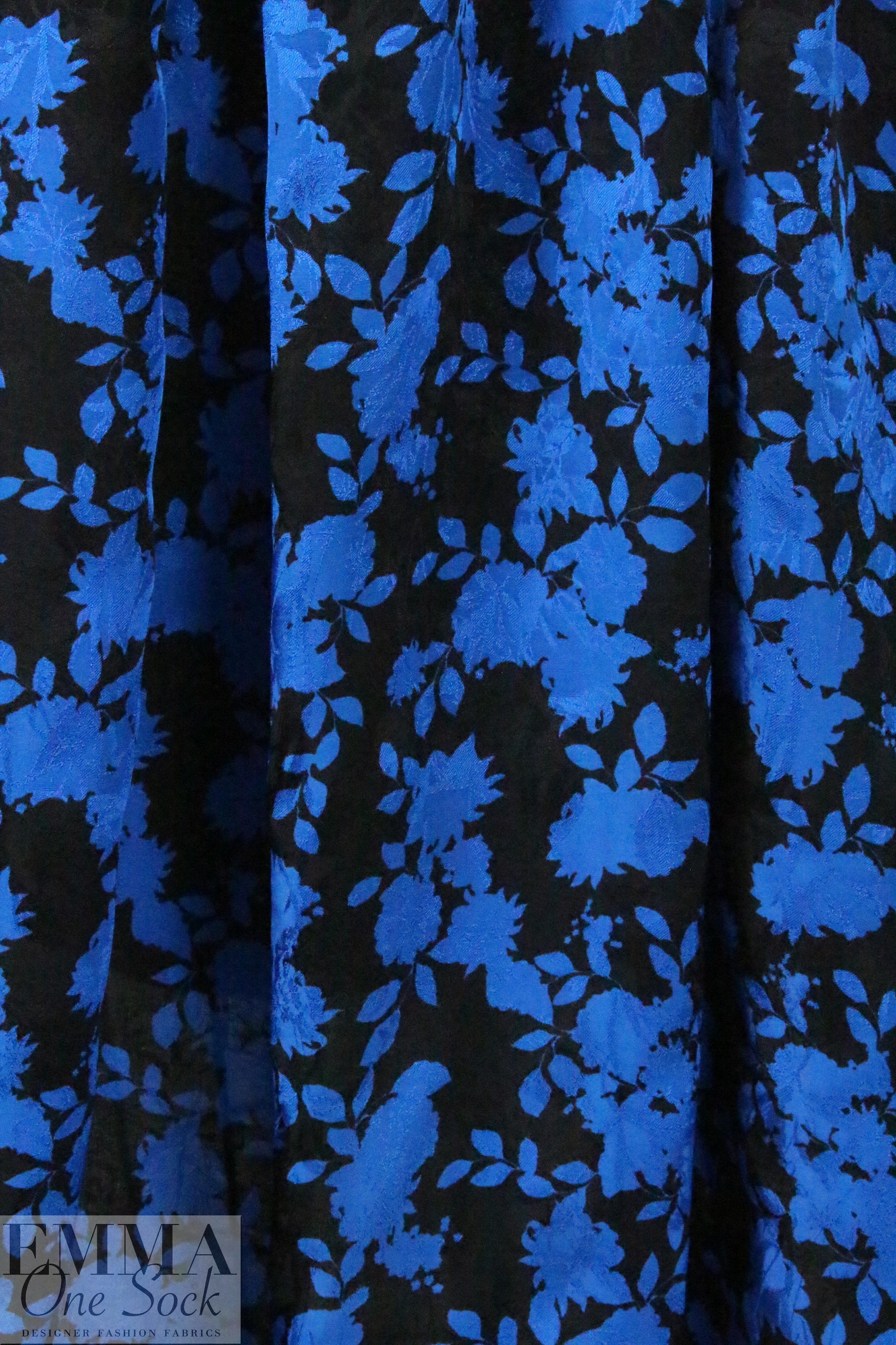 Italian floral silhouette printed viscose jacquard .875 yds