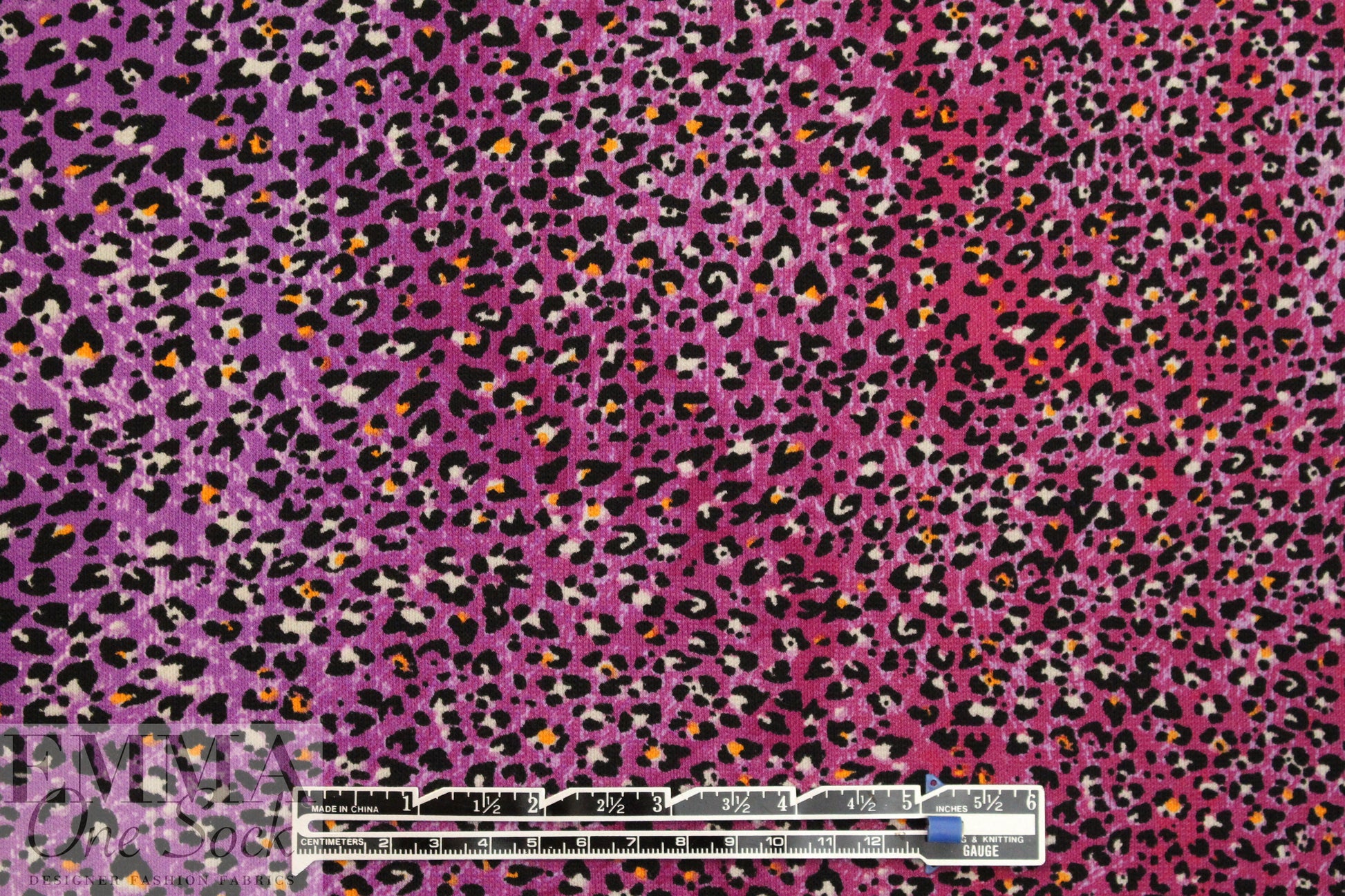 famous designer ombre animal beefy knit - purple 2 yd