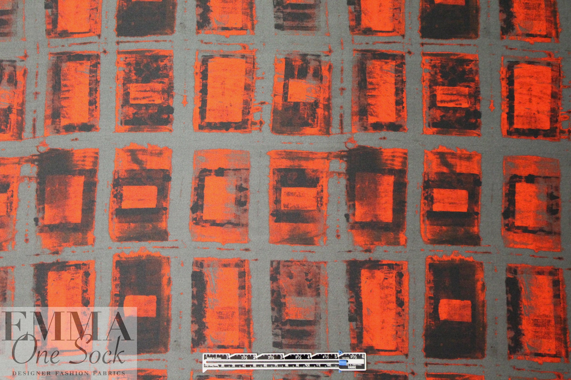 Mi11y grenadine/graphite printed poly twill