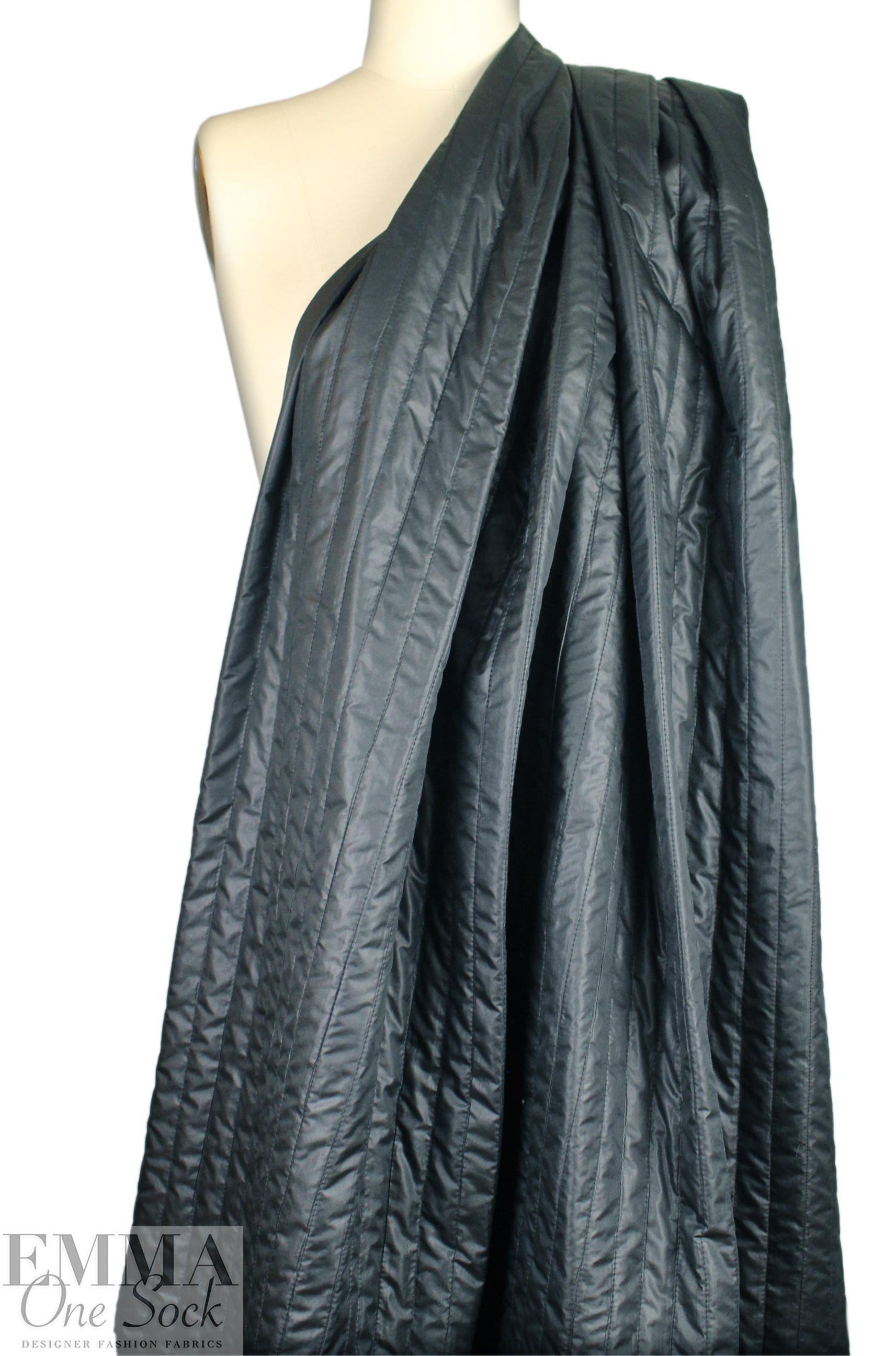 vertical stripe 'puffer' jacketwear - black 1.75 yds
