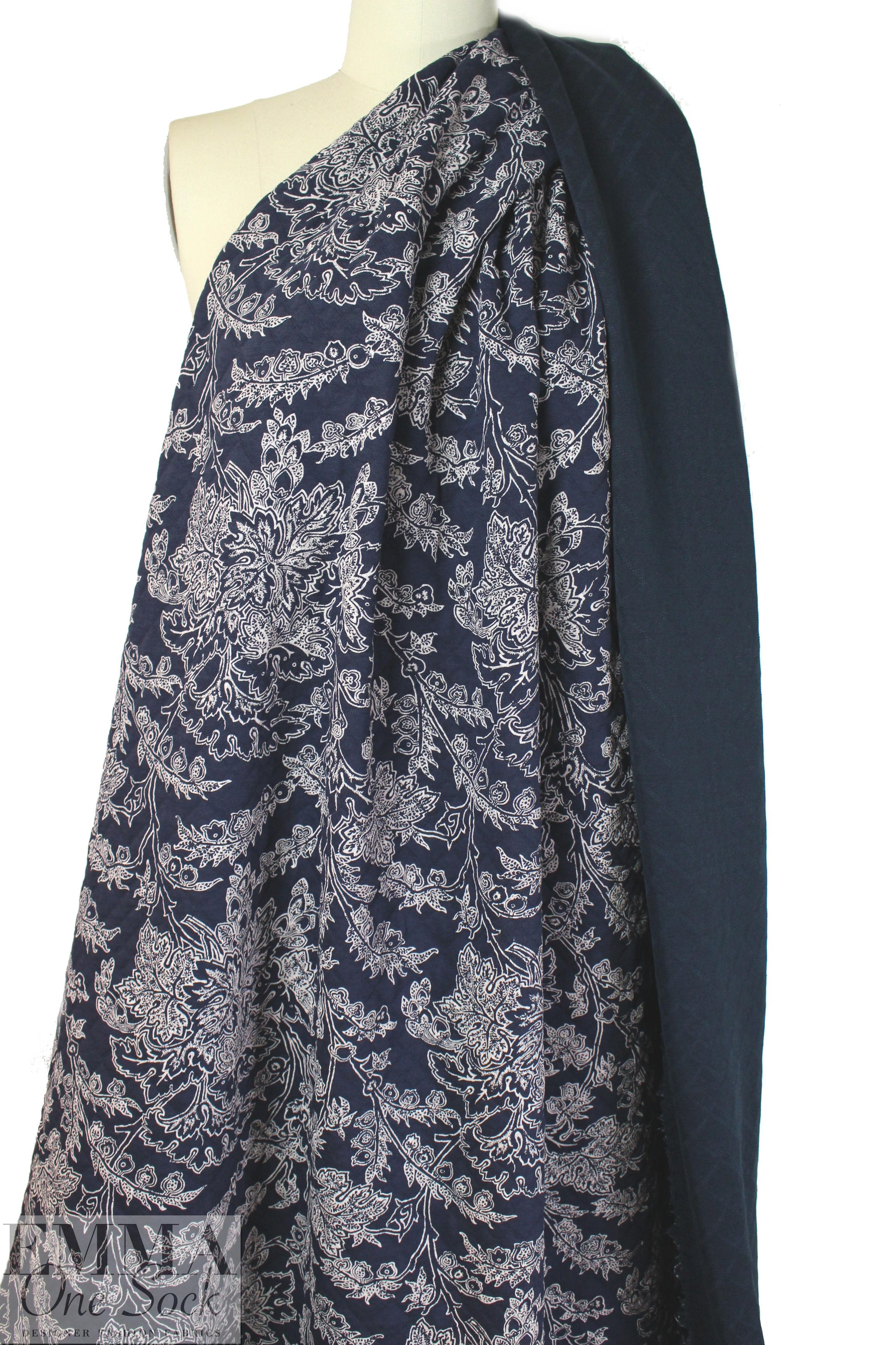French printed 3-ply quilted-look knit - navy deco flor