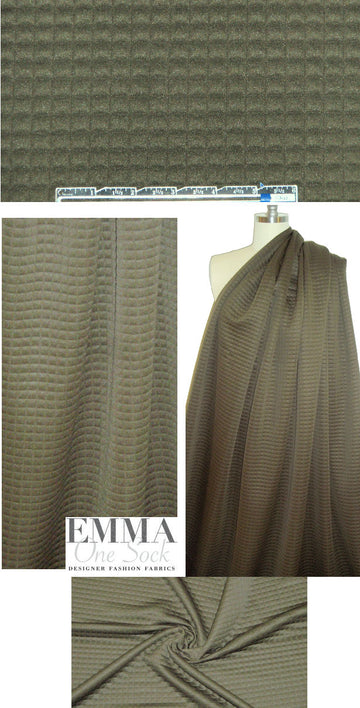 quilted-look 3-ply knit - olive gridwork