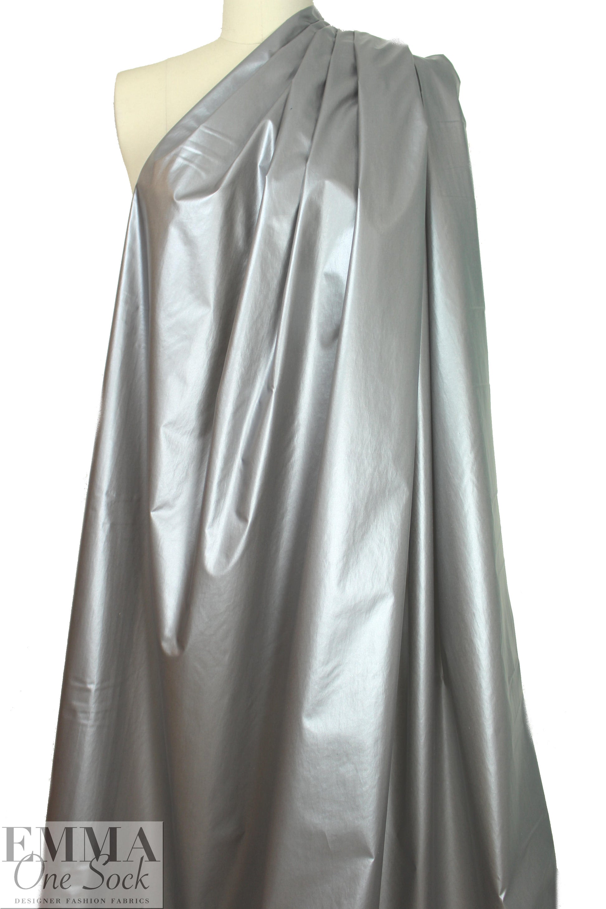 lightweigh nylon microfiber rainwear - silver .75 yds