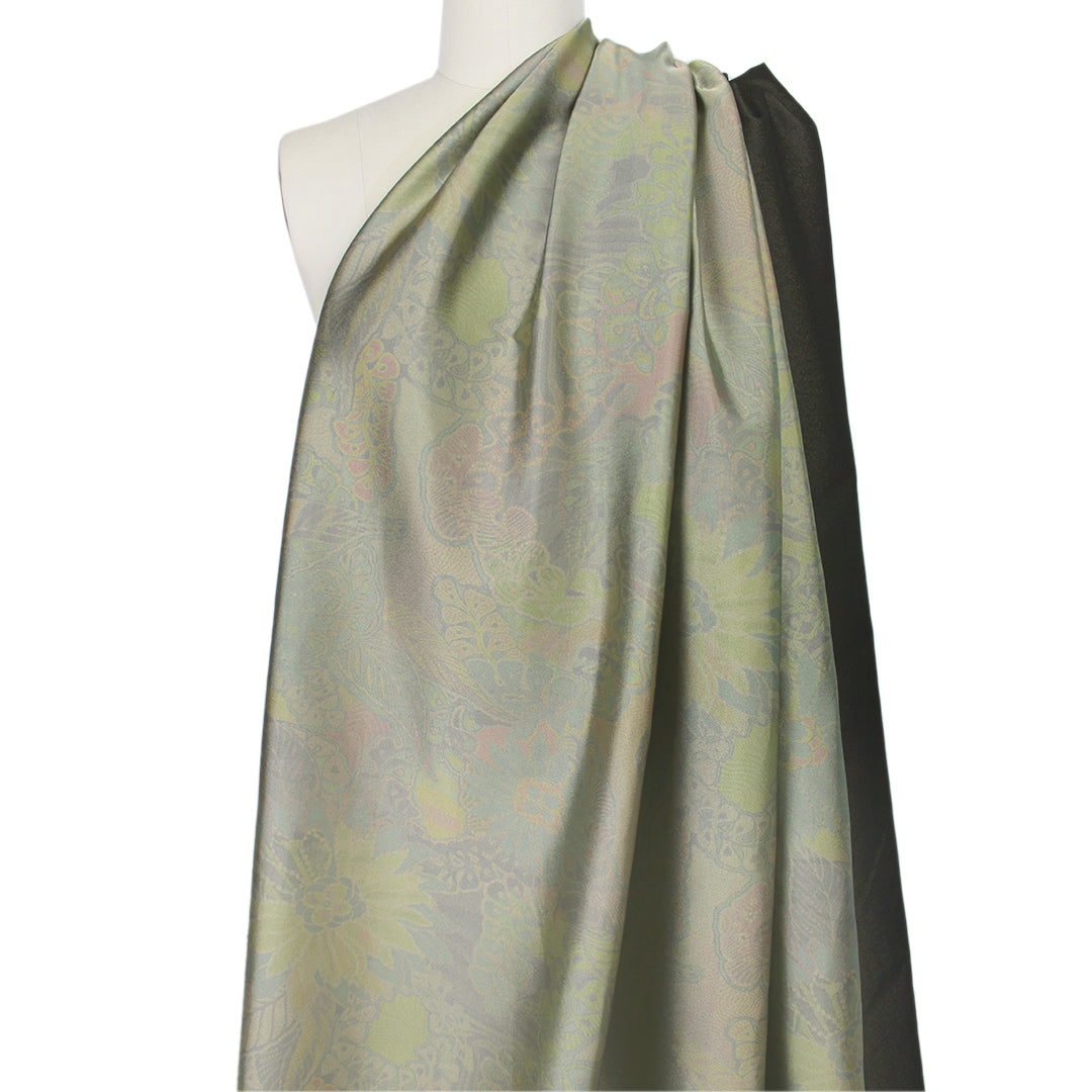 Herme5 stylized floral reversible lustrous vertical stretch taffeta 1.5 yds