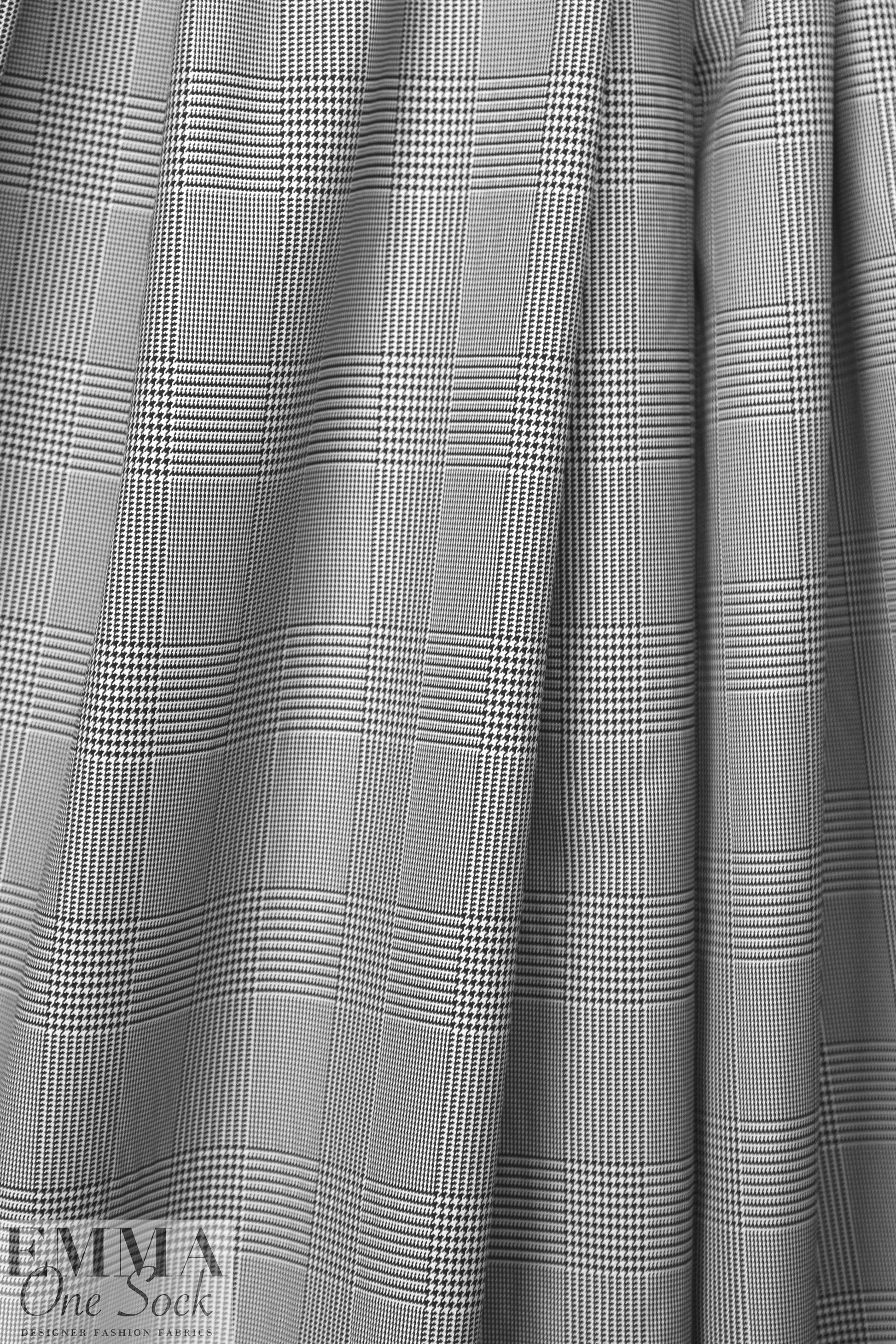 NY designer microfiber rainwear - b/w glen plaid 2 yd