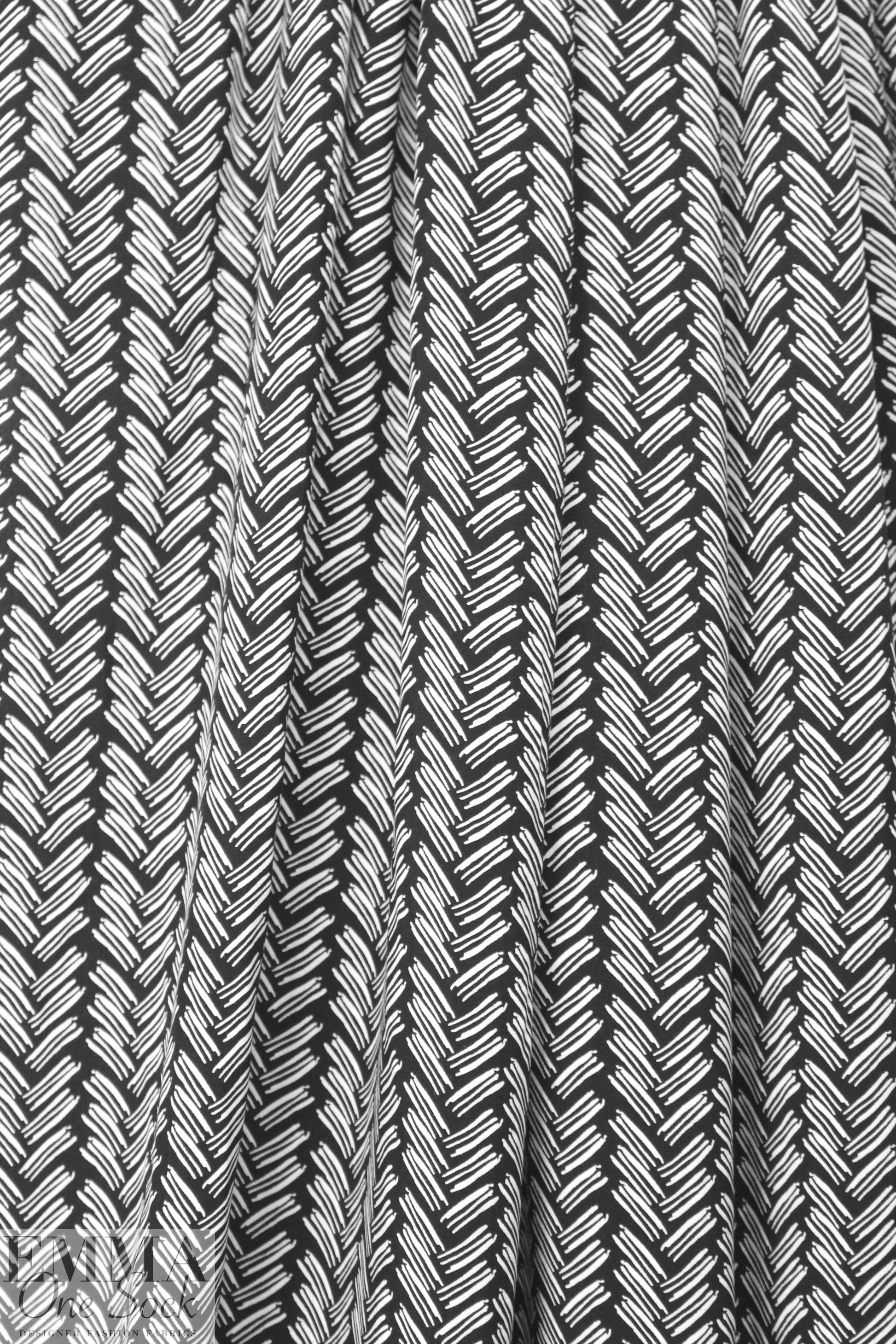 stylized herringbone drapey viscose woven - white/black