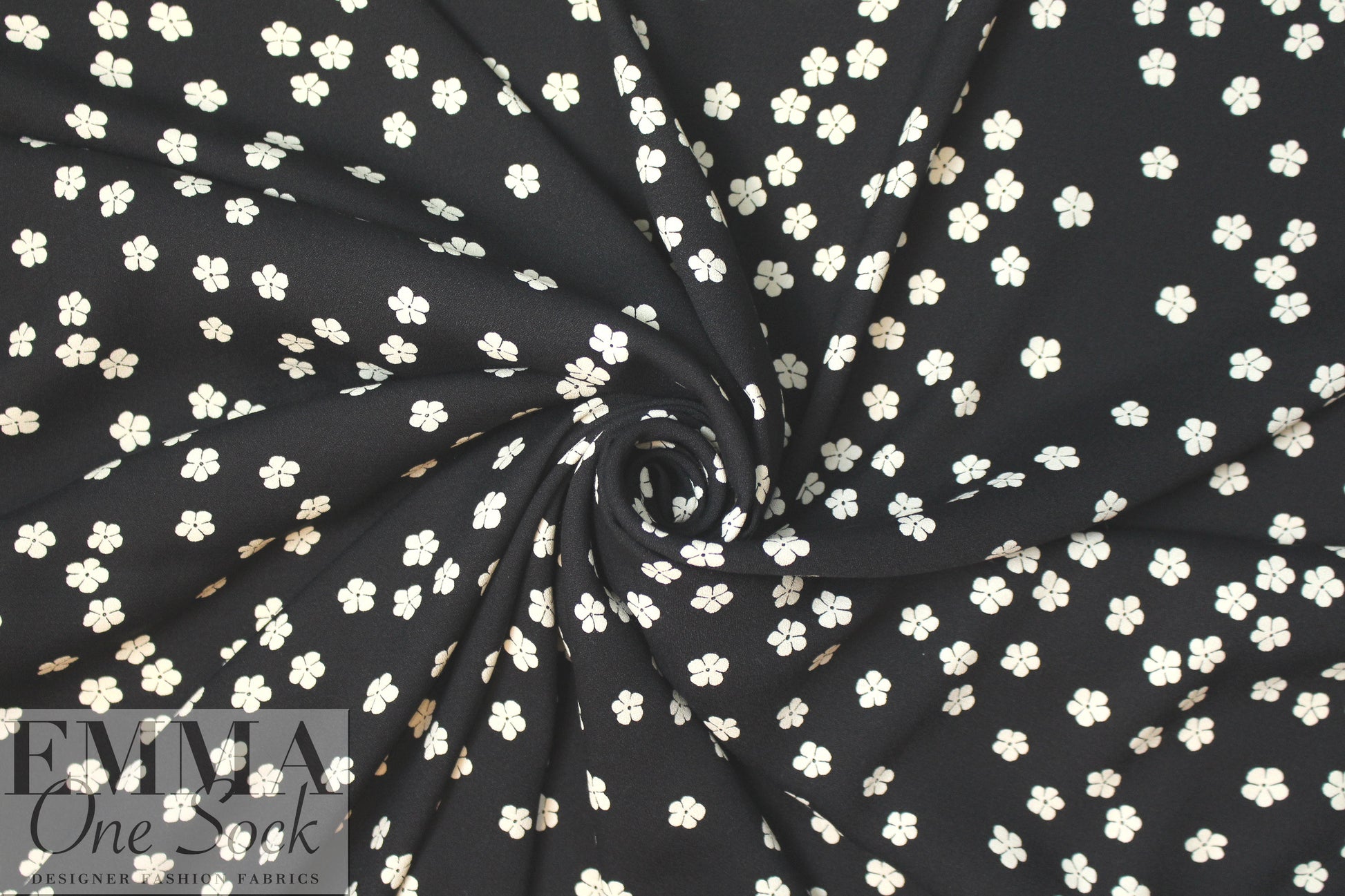 Ref0rmation viscose crepe woven - little flower graphic