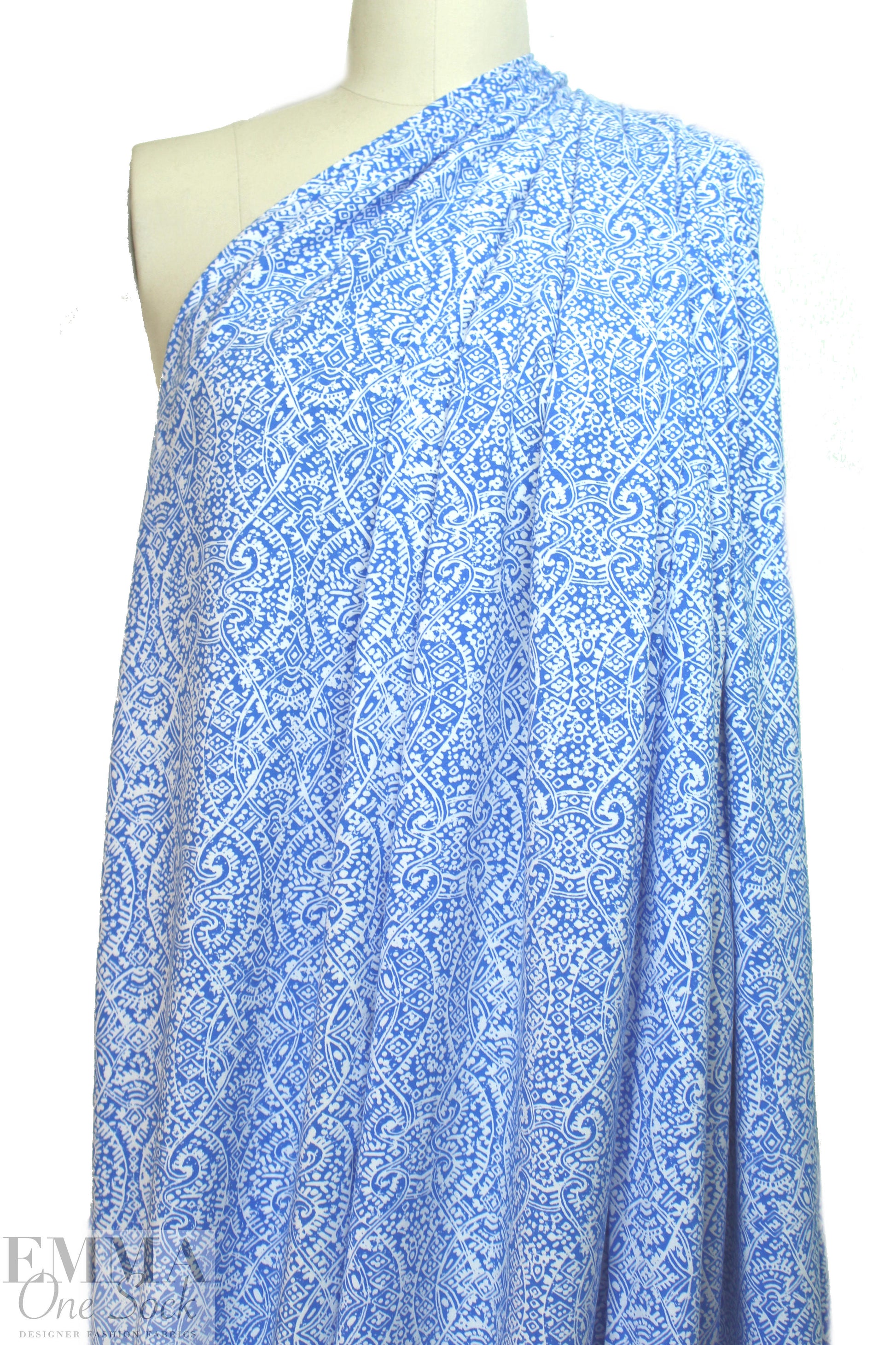 Sp1endid blue/white drapey viscose stretch woven 1 yard