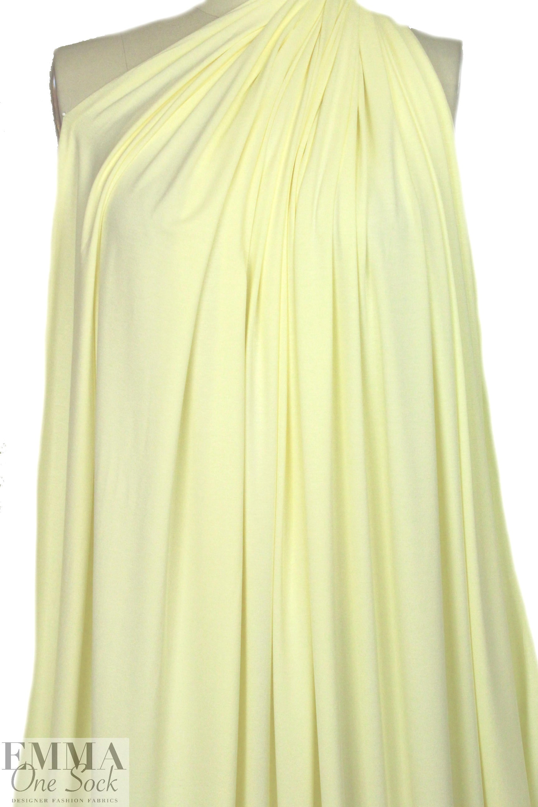lemon ice 11 oz. rayon jersey 4-way 1 yard