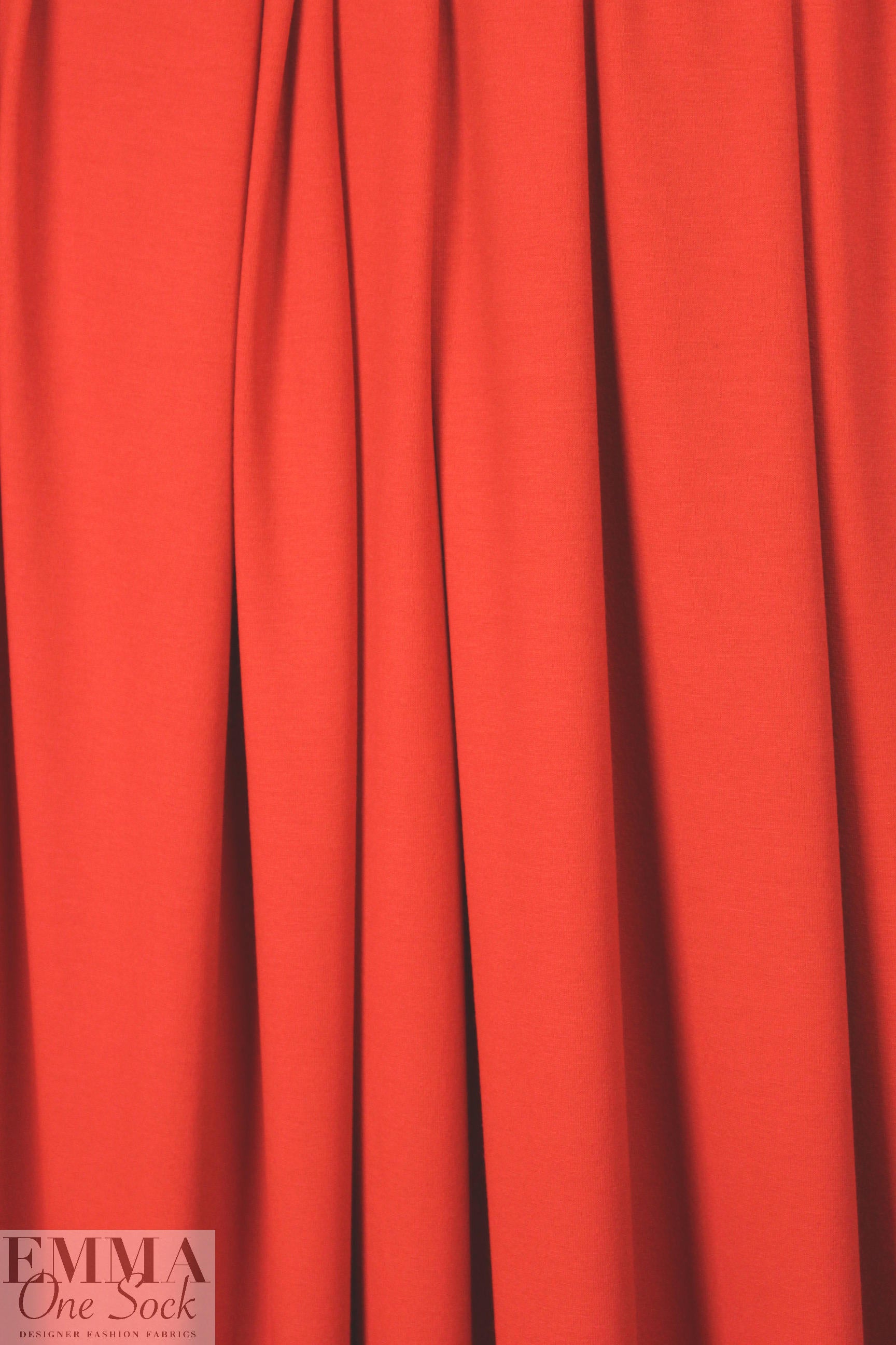 poppy red 11 oz. rayon jersey 4-way 2.5 yds