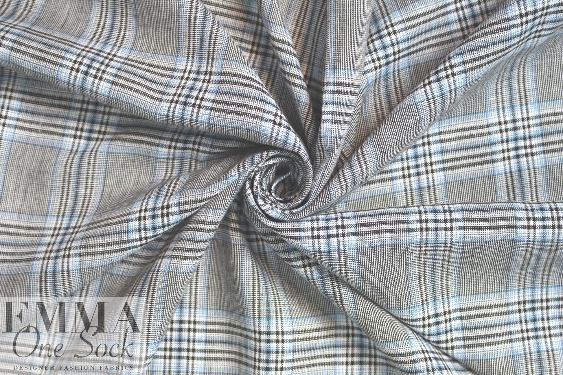 sky/black/white yarn-dyed rayon/linen plaid 1.875 yd