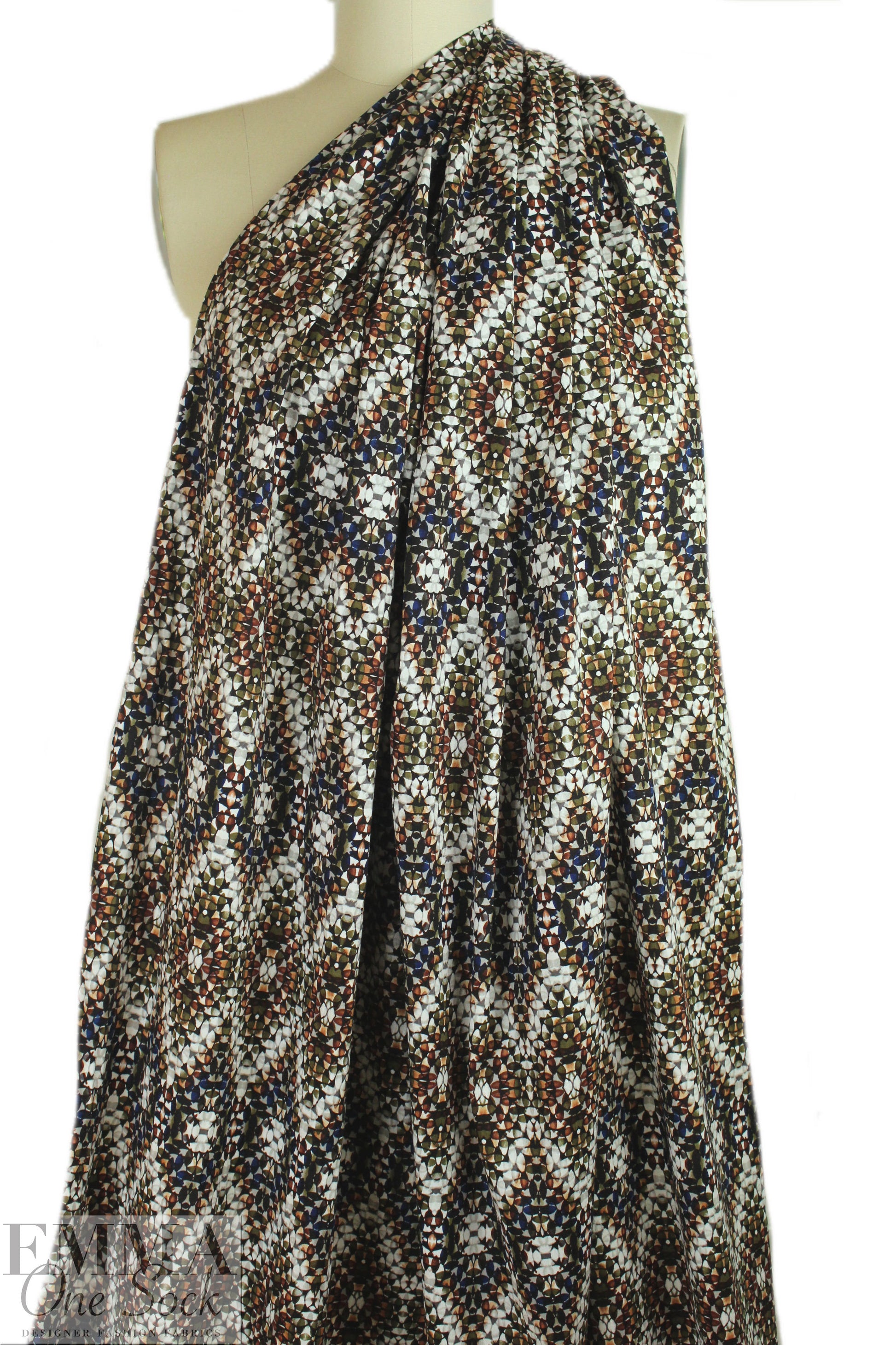 CA designer reptile graphic rayon/linen/cotton woven 1.75 yd