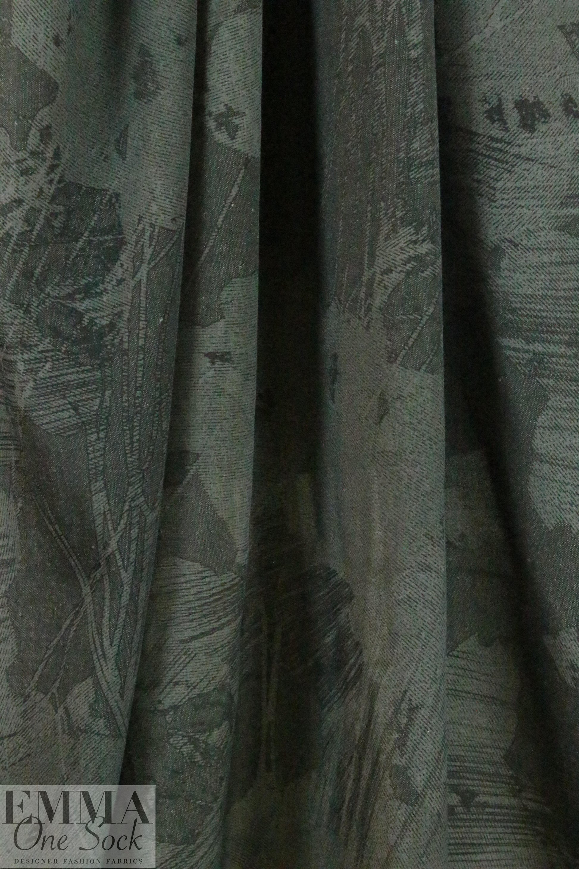 CA designer 'darkroom' viscose/silk stretch woven 1.75 yds