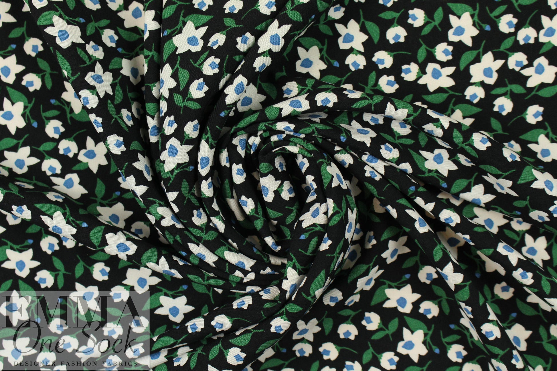 fern/blue/white mini floral viscose woven 1.5 yds