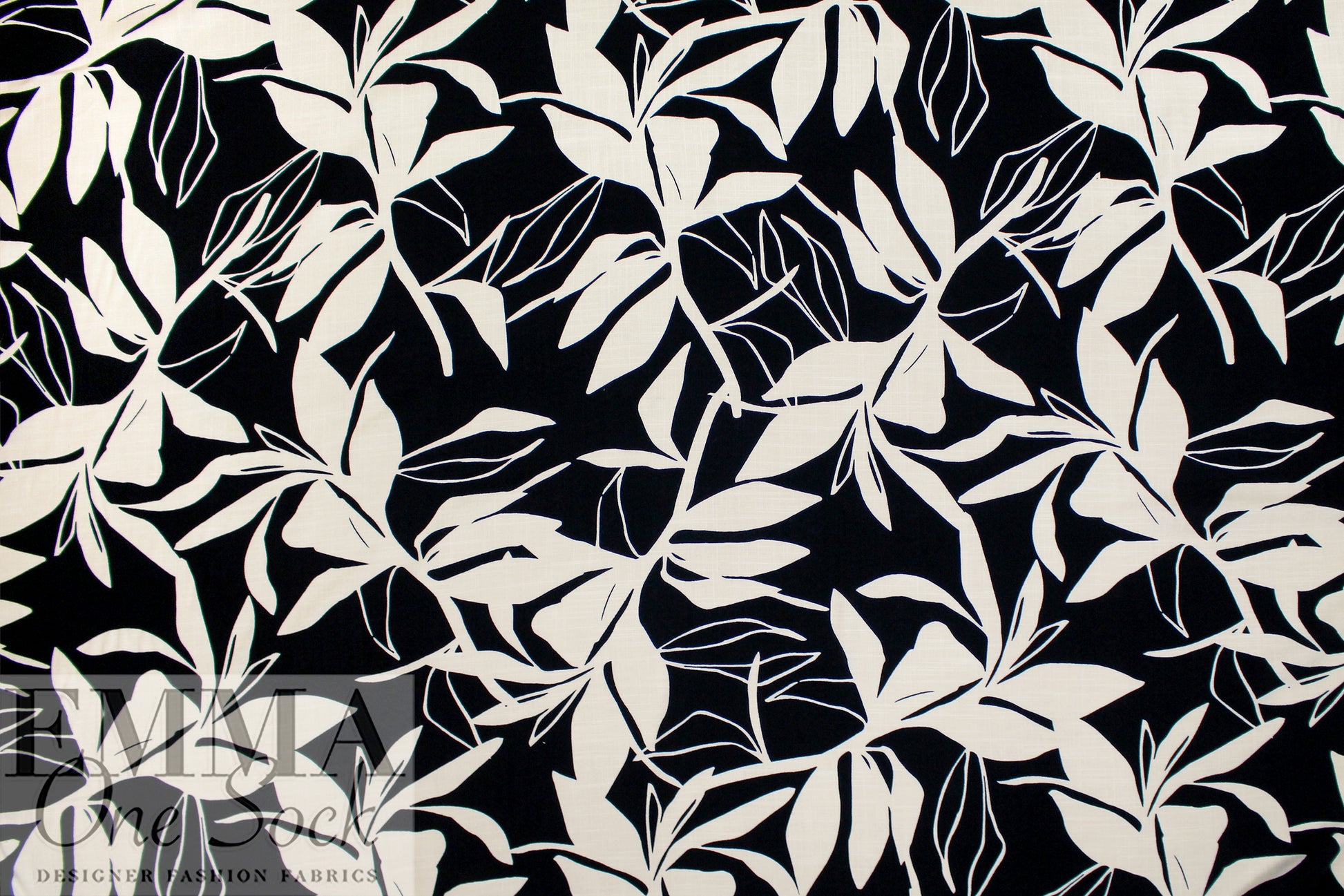 'leaf silhouette' slub rayon stretch woven - ecru/black 1.375 yd