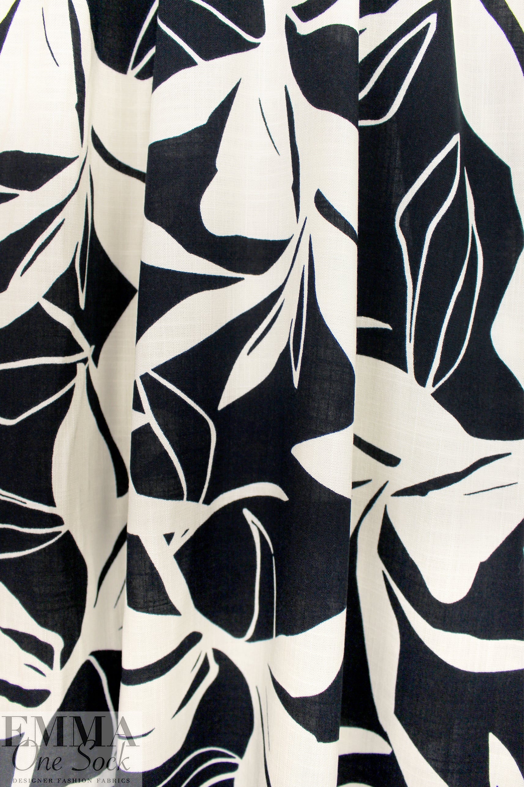 'leaf silhouette' slub rayon stretch woven - ecru/black 1 yard