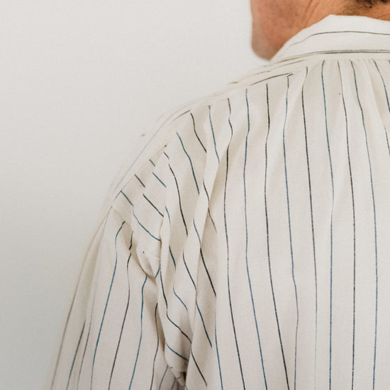Close up of shoulder of 204 Missouri River Boatman's Shirt.