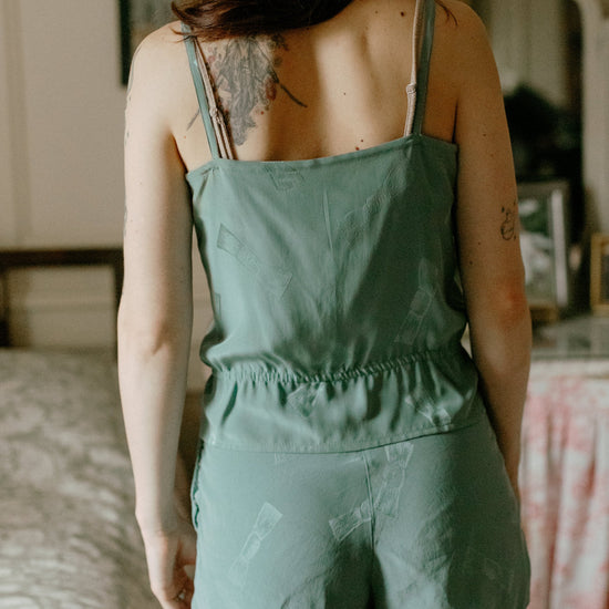 219 Intimacies