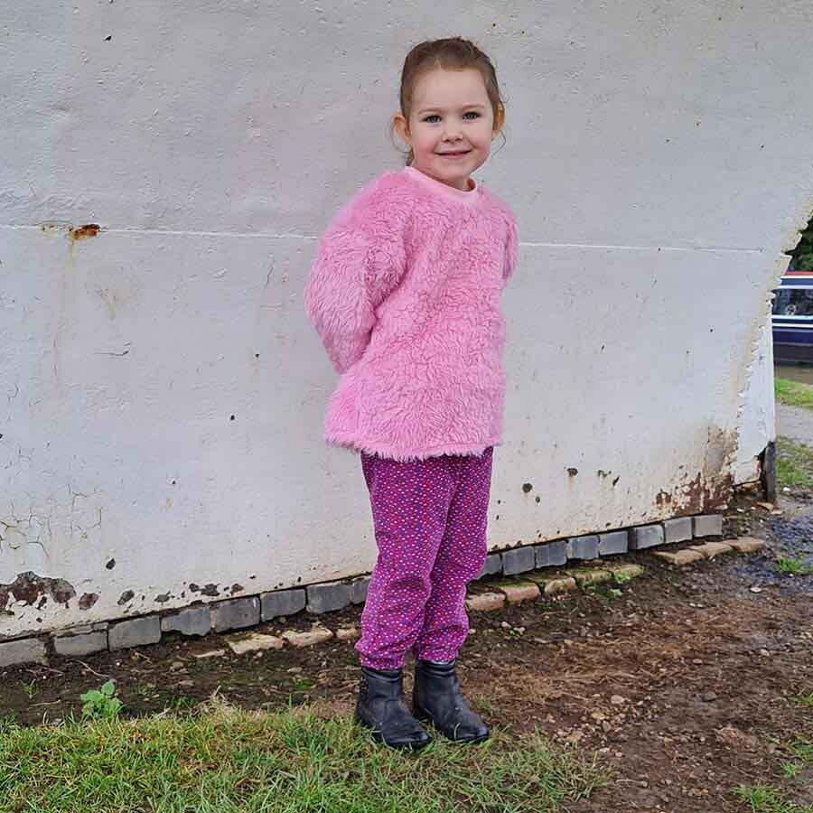 Digital Sewing Pattern - Hearty Lined Pants Pattern by Puperita