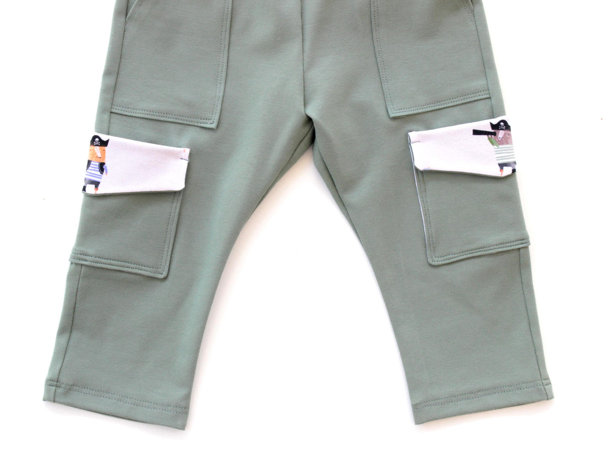 Digital Sewing Pattern - Pirates Cargo Pants Pattern by Puperita