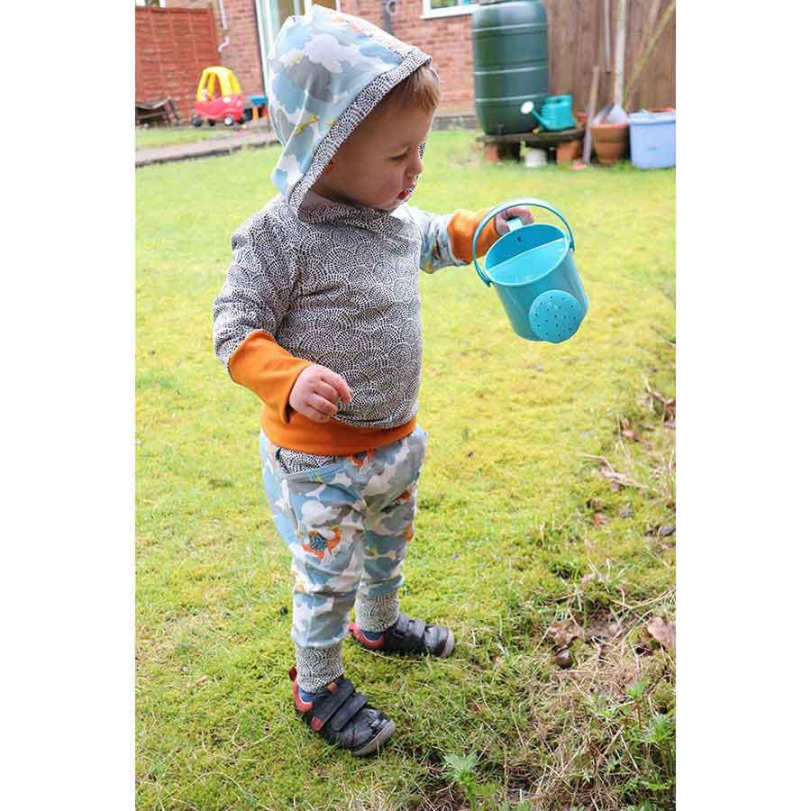 Digital Sewing Pattern - Stormy Hooded T-Shirt & Sweatshirt Pattern by Puperita