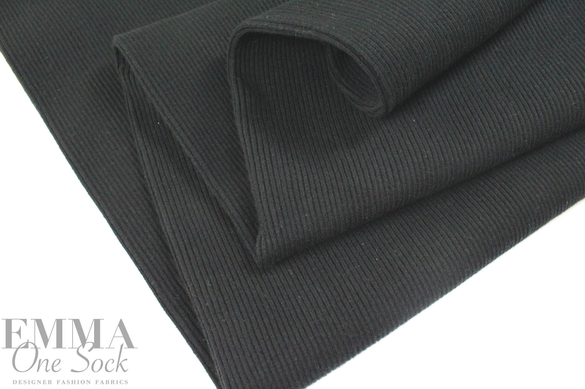 Marna R0 black cotton sweater ribbing