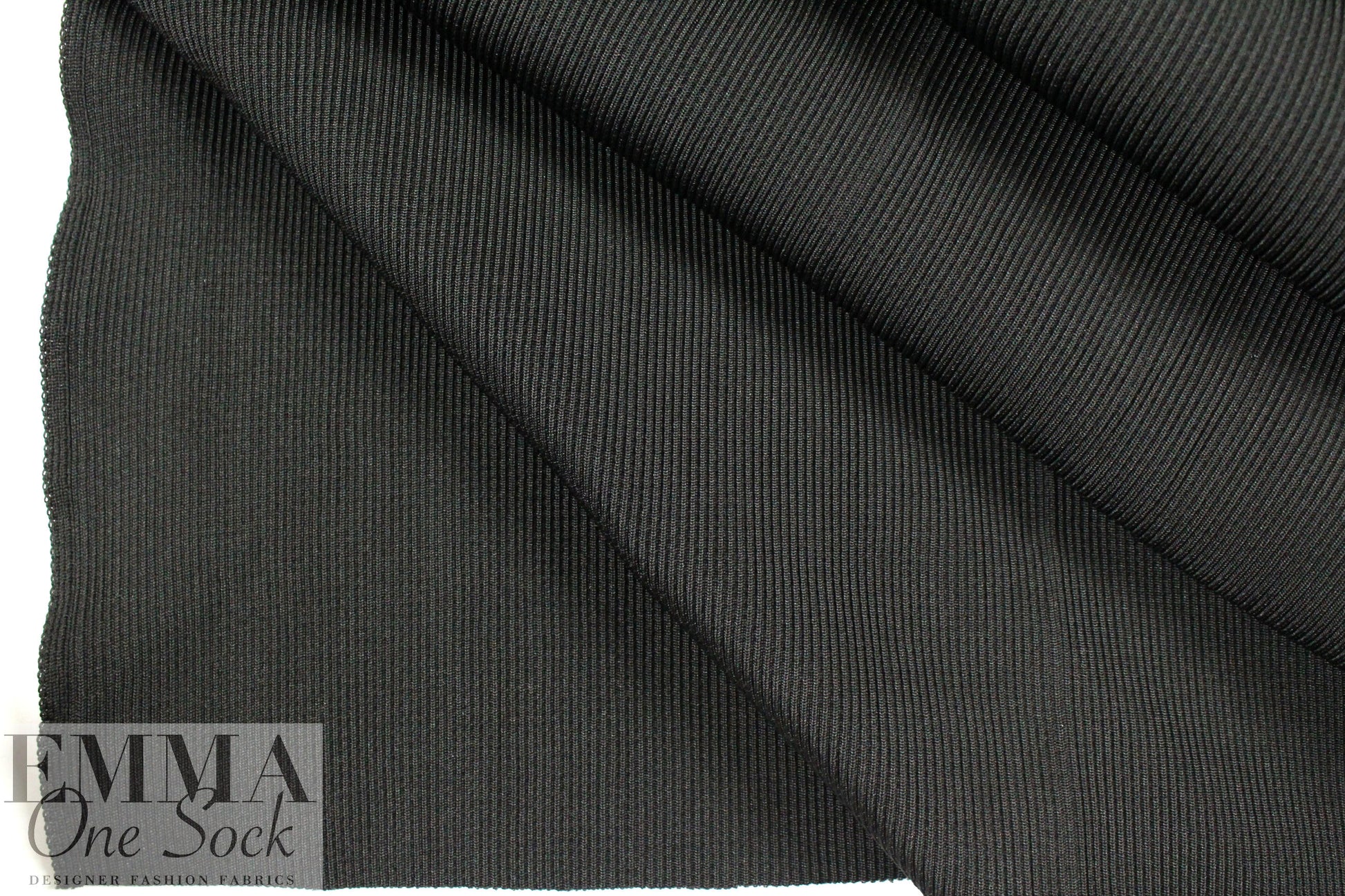 Marna R0 black poly sweater ribbing