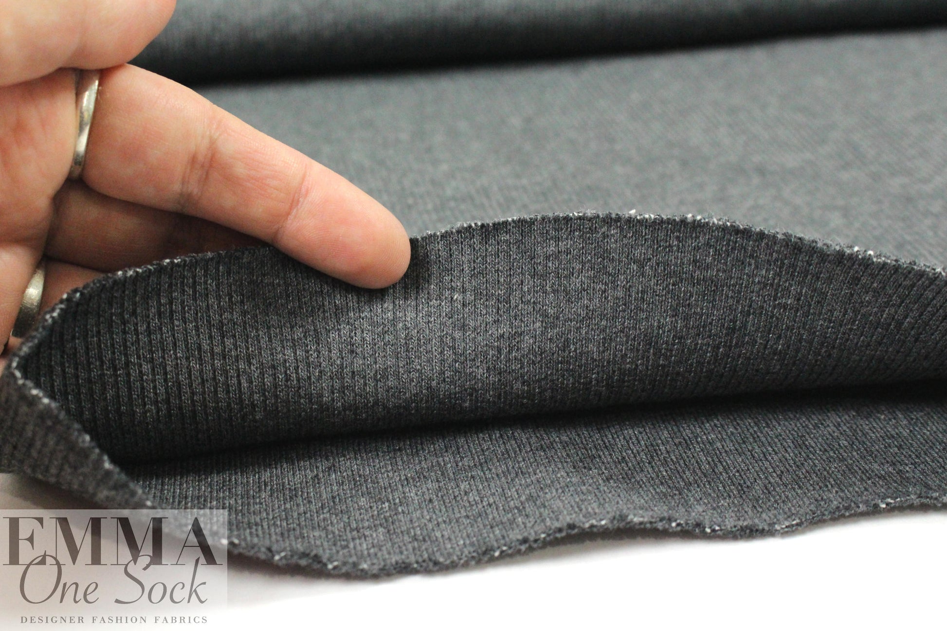 Marna R0 charcoal heather cotton sweater ribbing